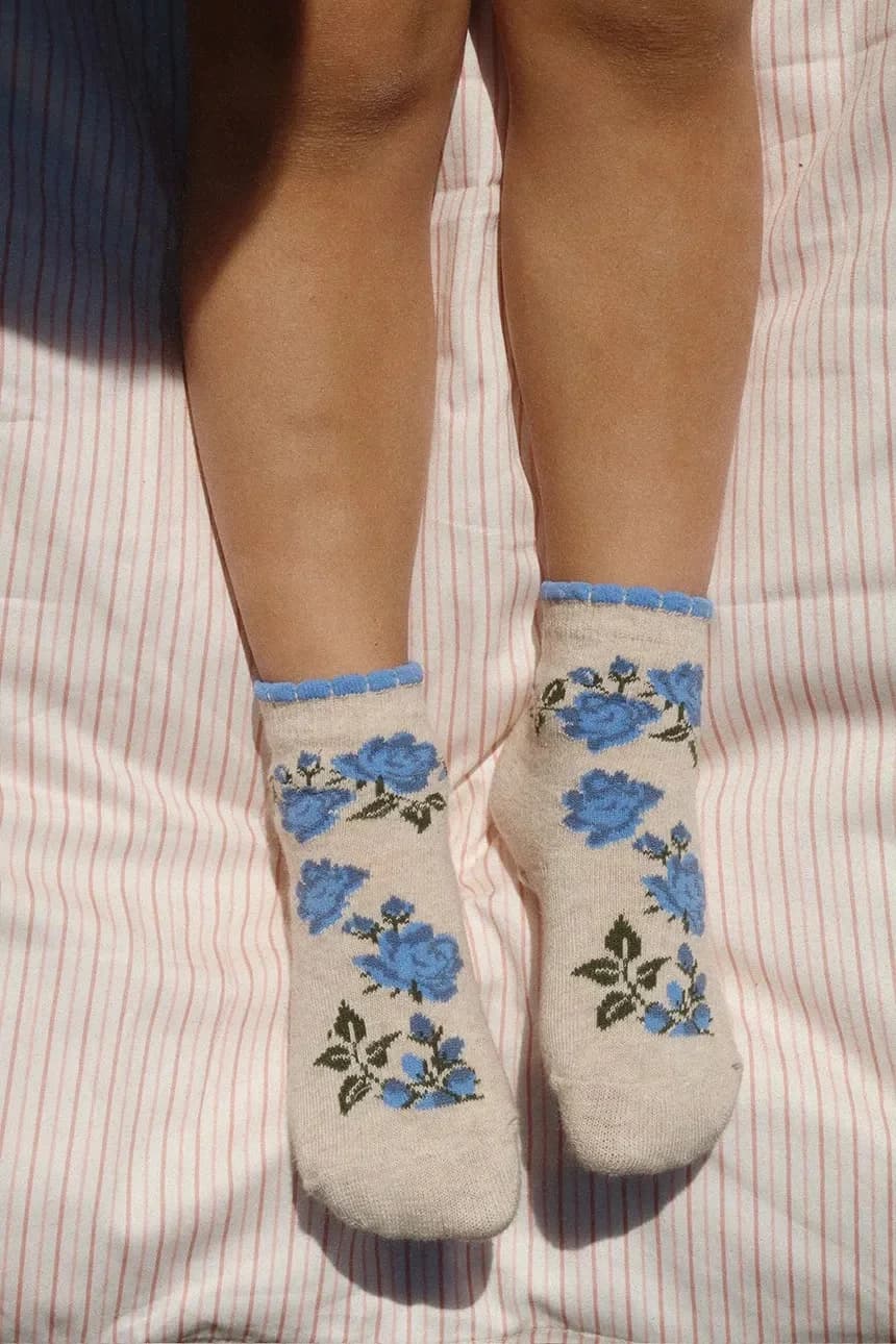 Детские носки 2 шт. ЦВЕТОЧНО-ВИШНЕВЫЕ ЖАККАРДОВЫЕ НОСКИ 2 шт. - фото 4