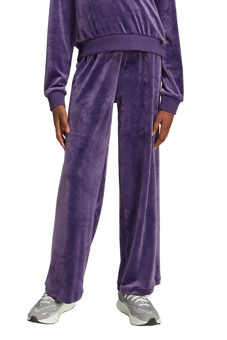 Детские велюровые спортивные штаны