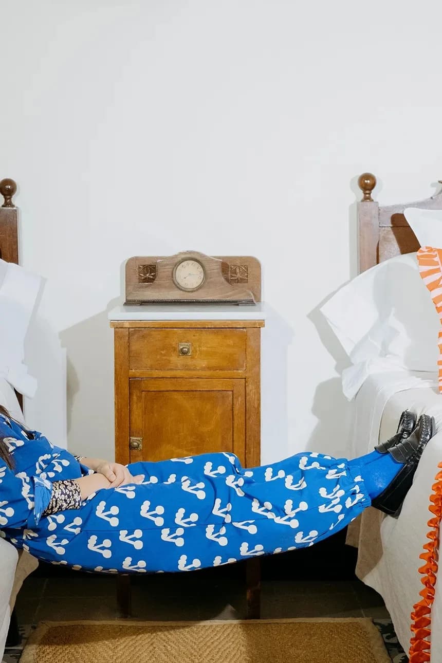 Детские спортивные штаны CHERRIES WOVEN SEATPANT - фото 5