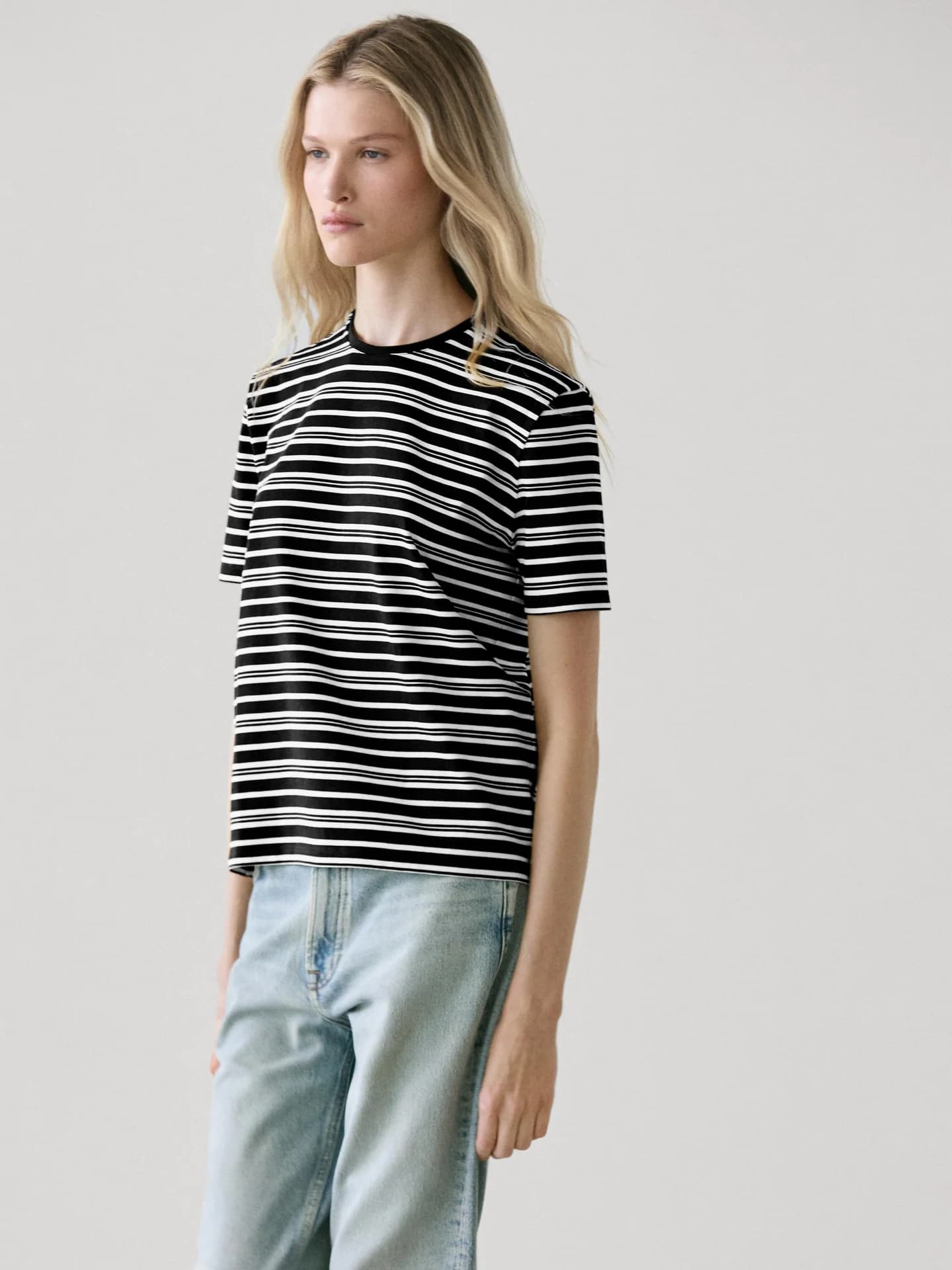 Полосатая футболка с короткими рукавами - фото 9