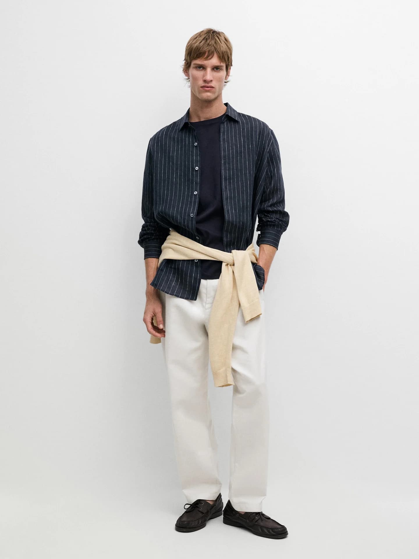 Льняная рубашка стандартного кроя в полоску - фото 10