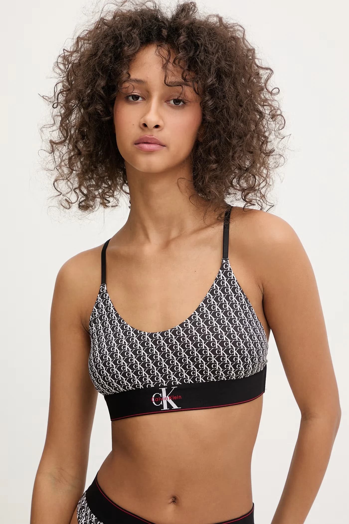 Бюстгальтер