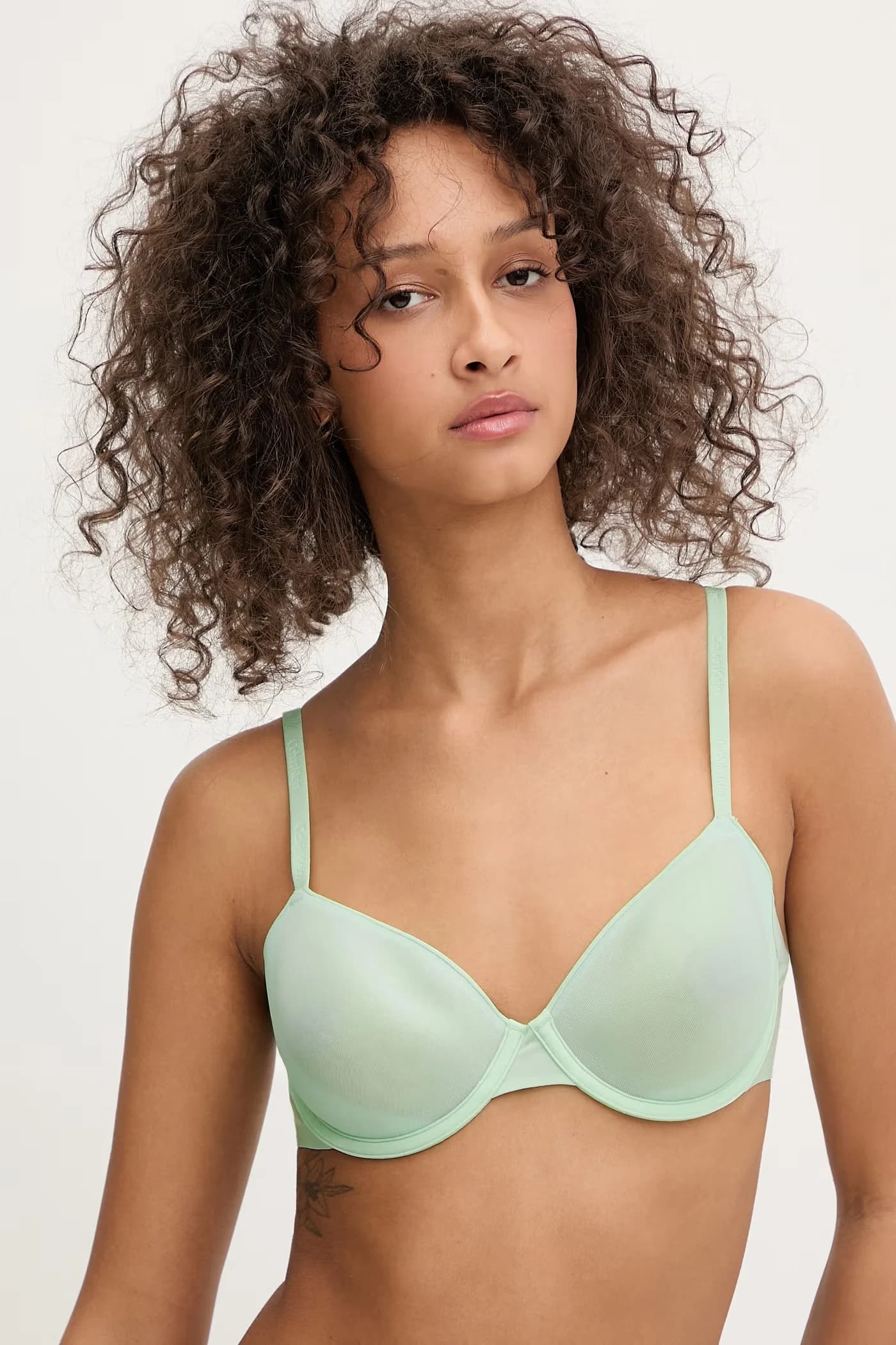 Бюстгальтер