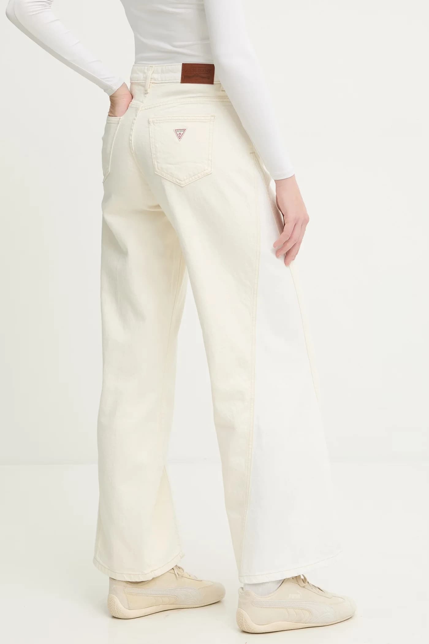 Женские широкие джинсы - фото 3