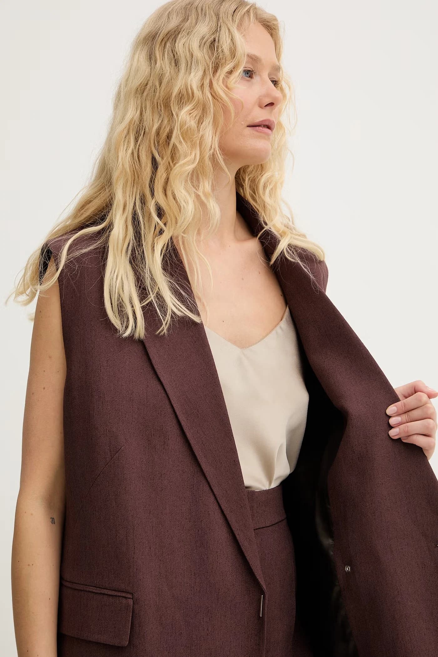 Джанкания женский жилет - фото 6