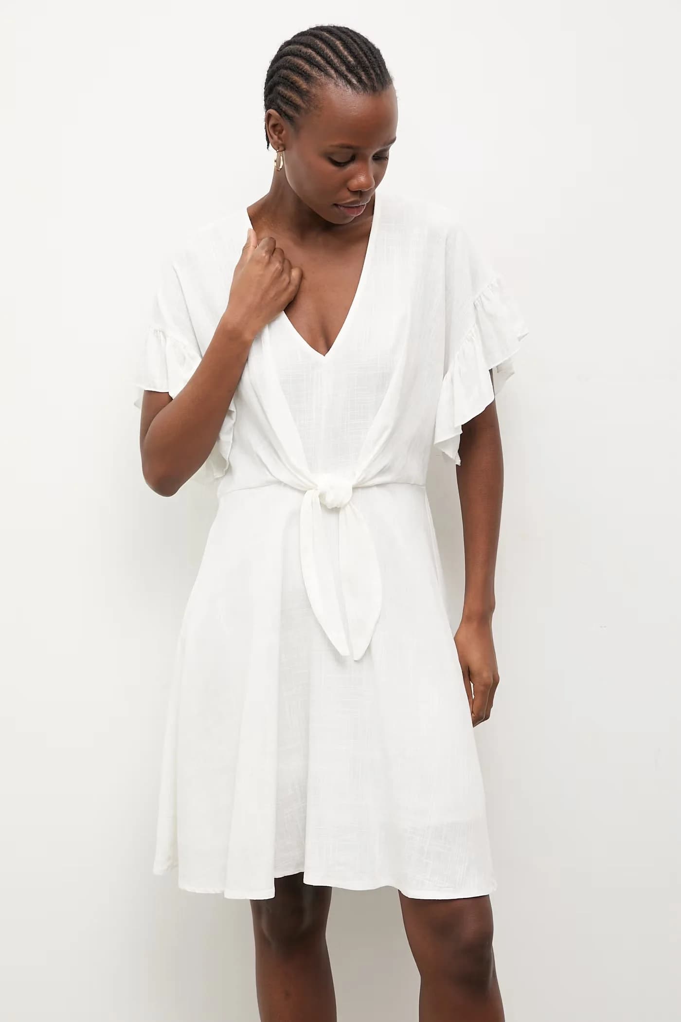 Летнее платье из льна