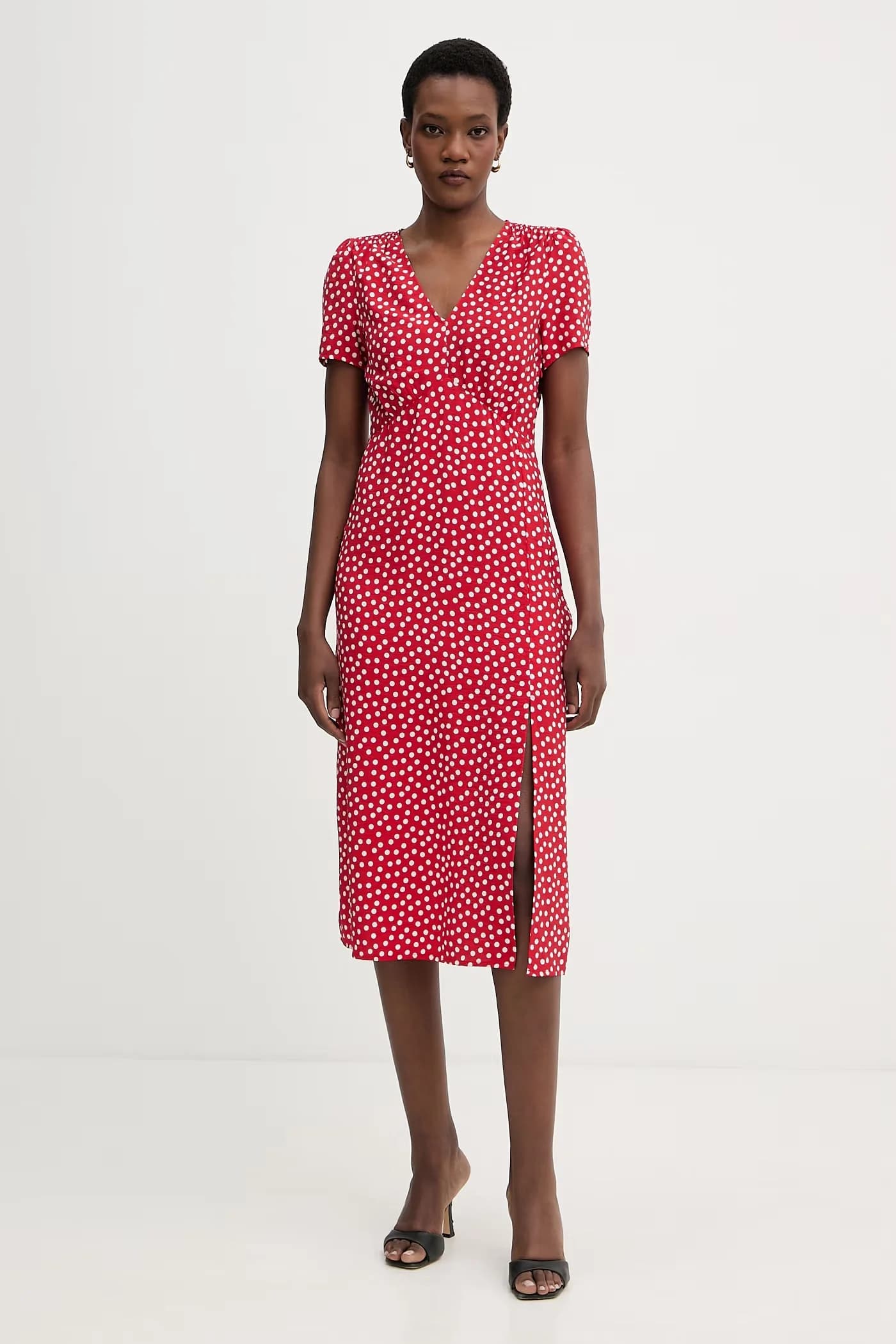 Летнее платье из вискозы