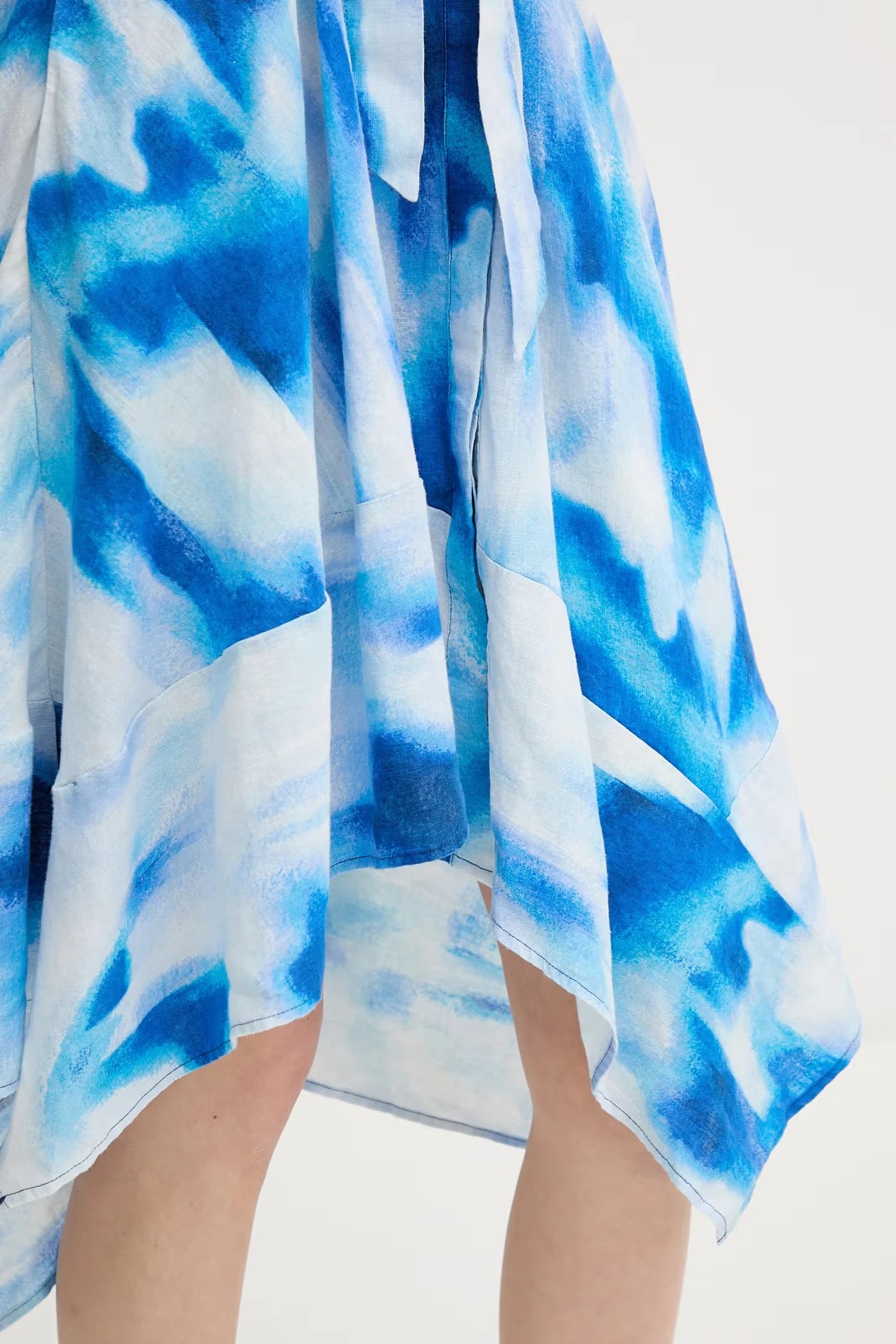 Расклешенное льняное платье - фото 5