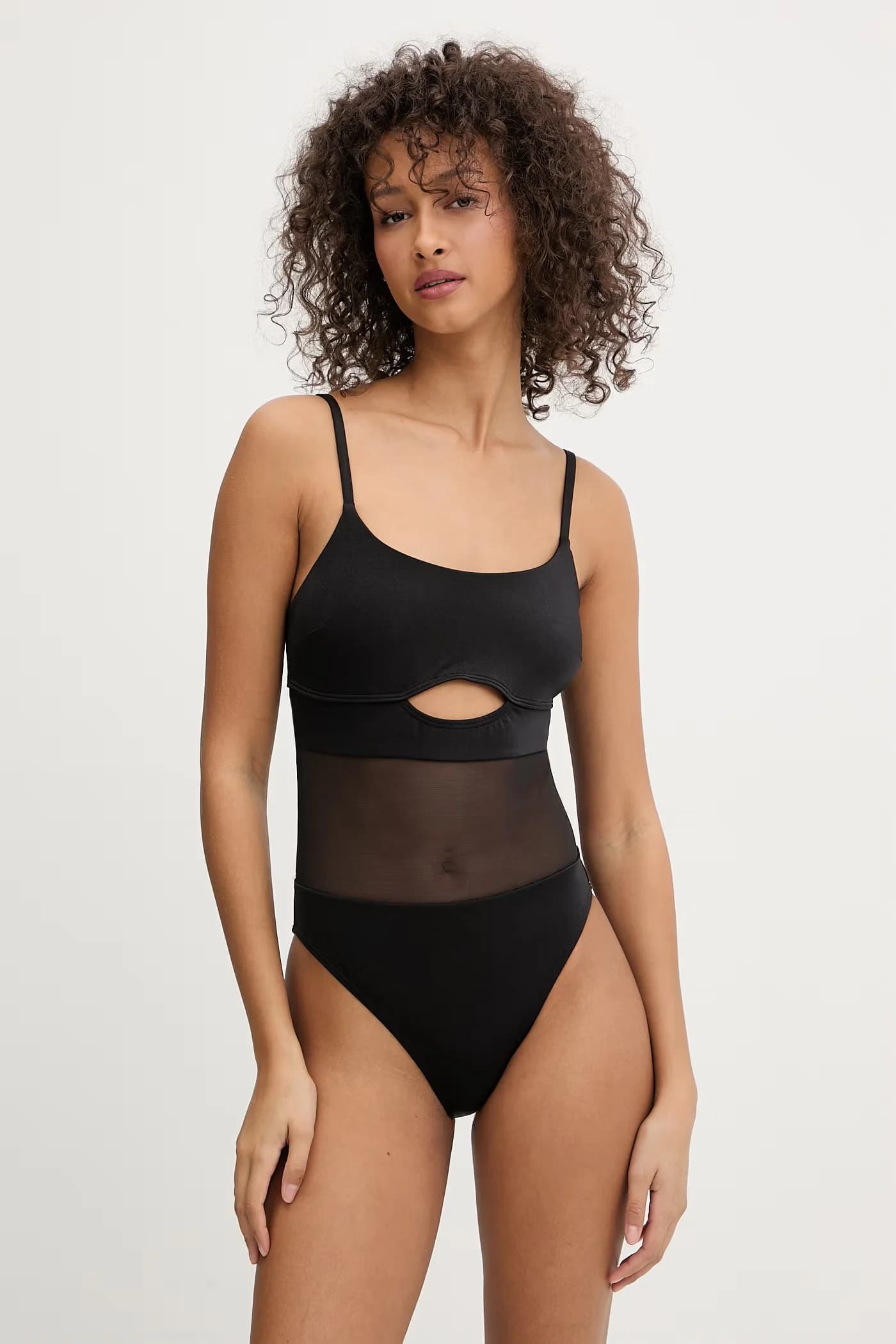 Женский цельный купальник