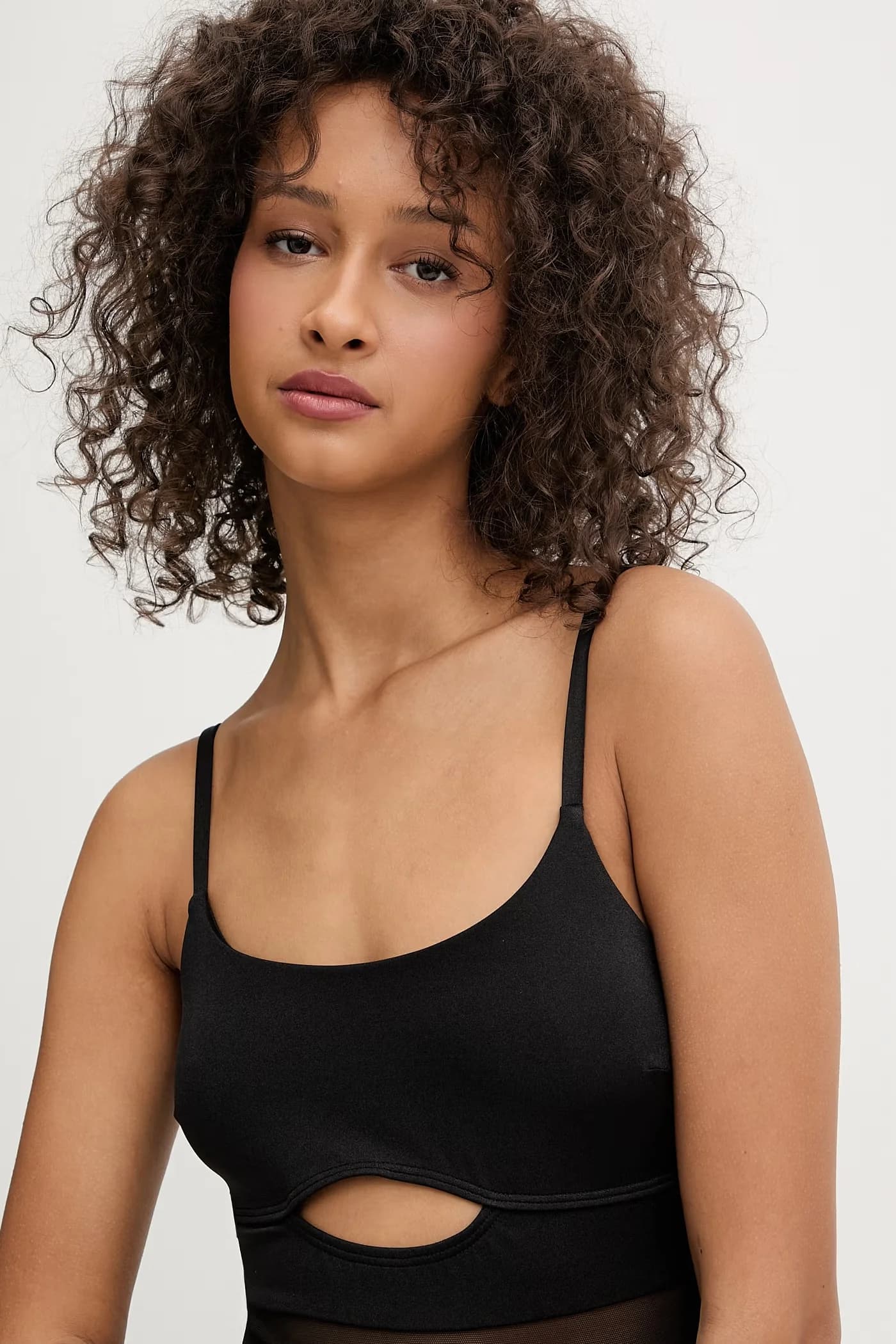 Женский цельный купальник - фото 3