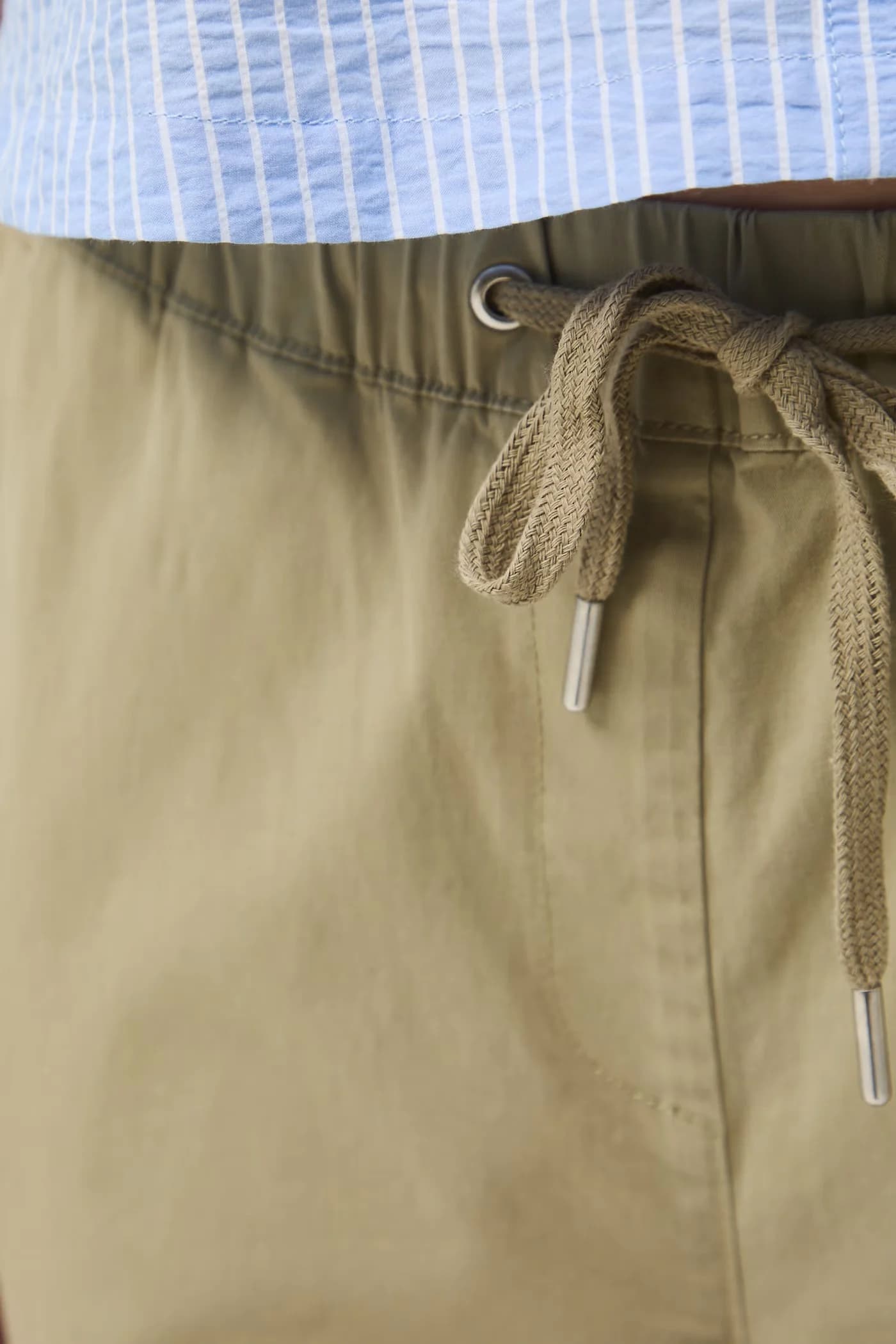 Женские чиносы из хлопка с эластаном - фото 4