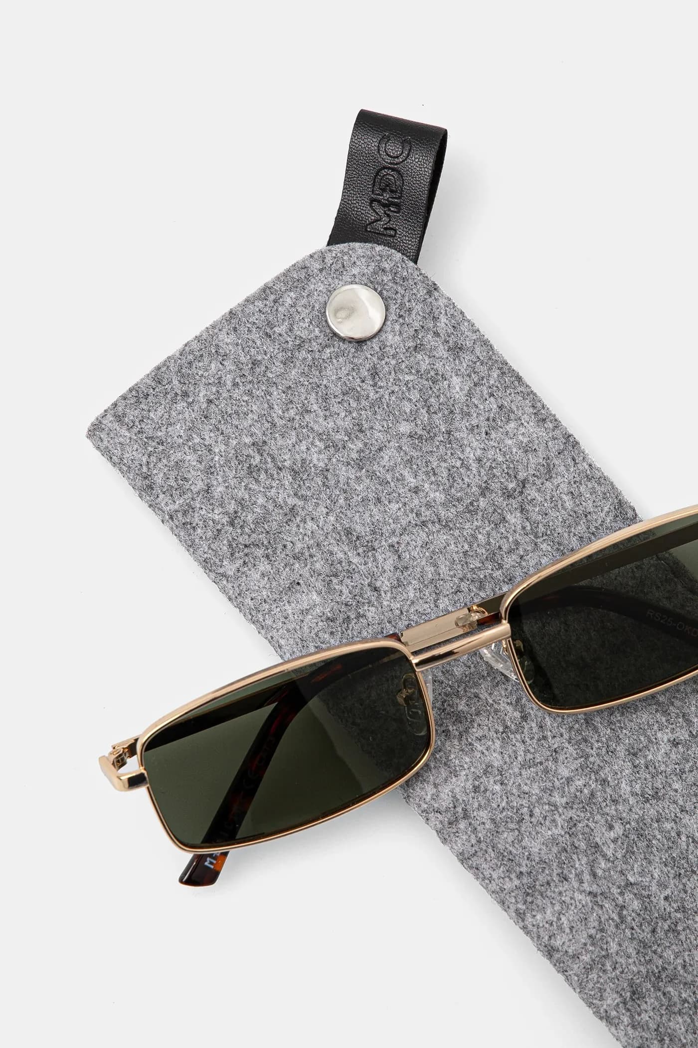 Солнцезащитные очки - фото 4