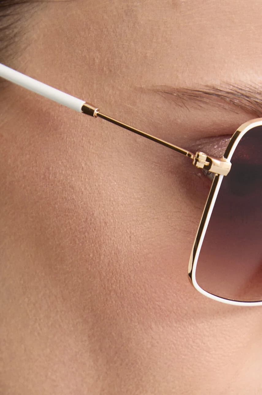 Солнцезащитные очки - фото 6