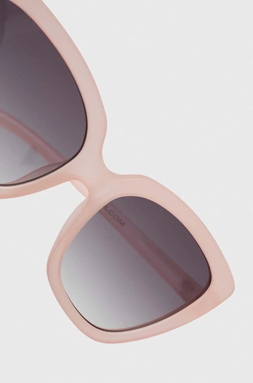 Солнцезащитные очки - фото 3