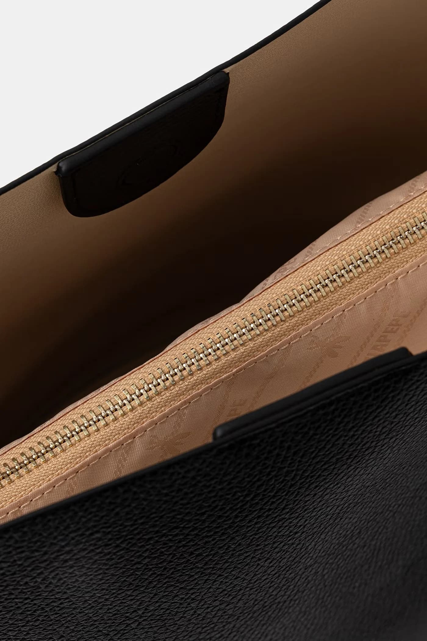 Женская кожаная сумочка - фото 6