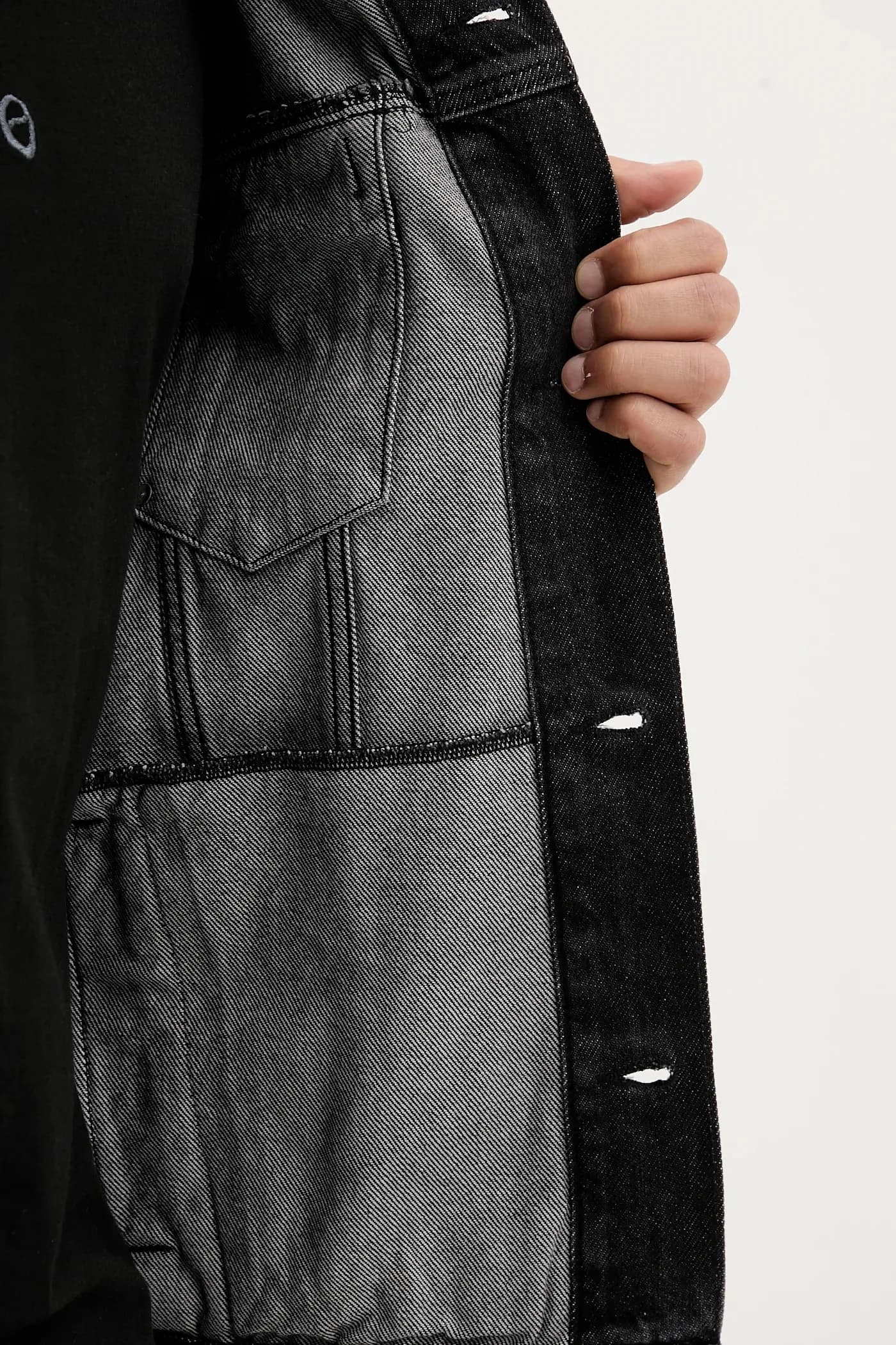 Джинсовая куртка - фото 7