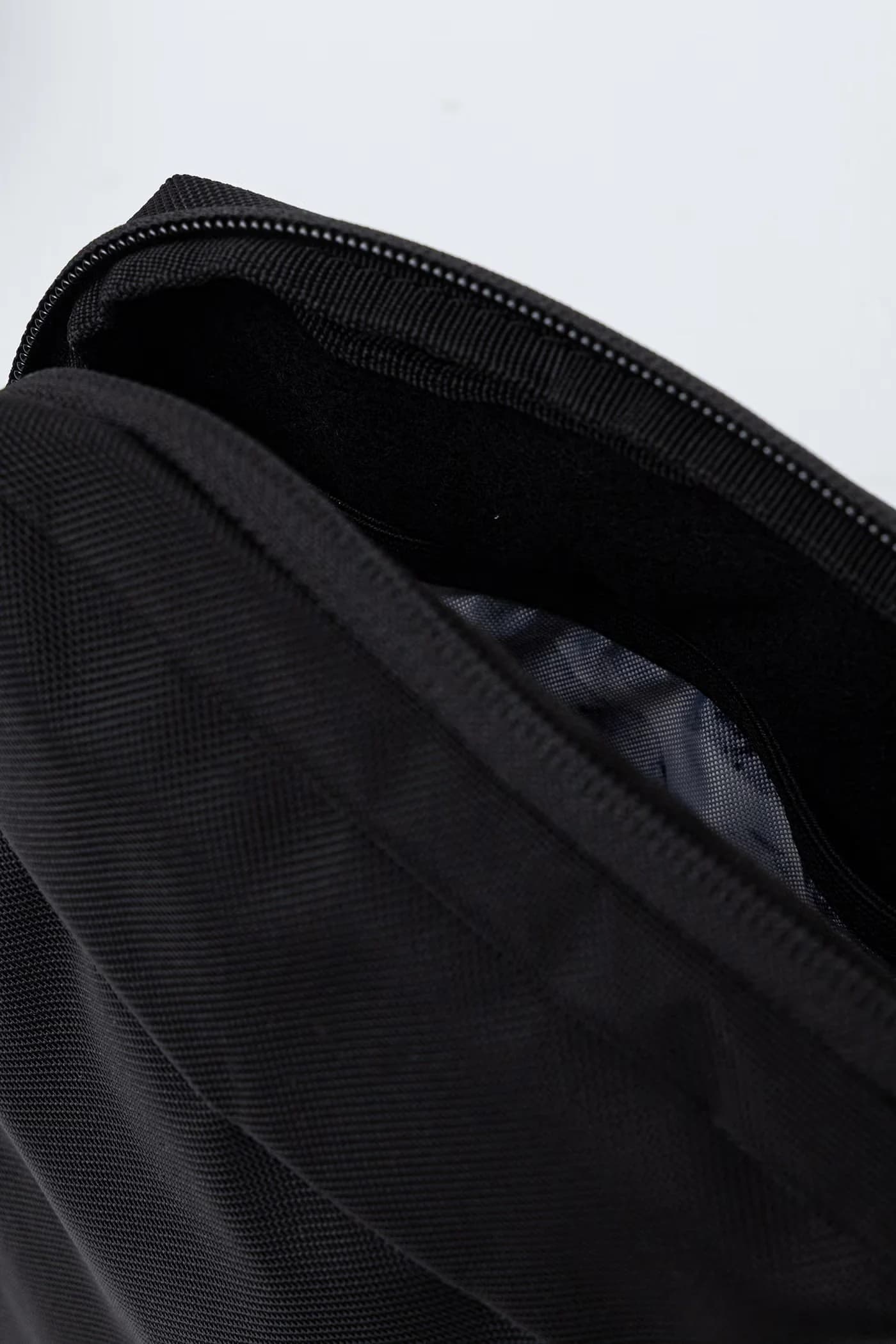 сумка через плечо Xeron Pouch 2 - фото 5