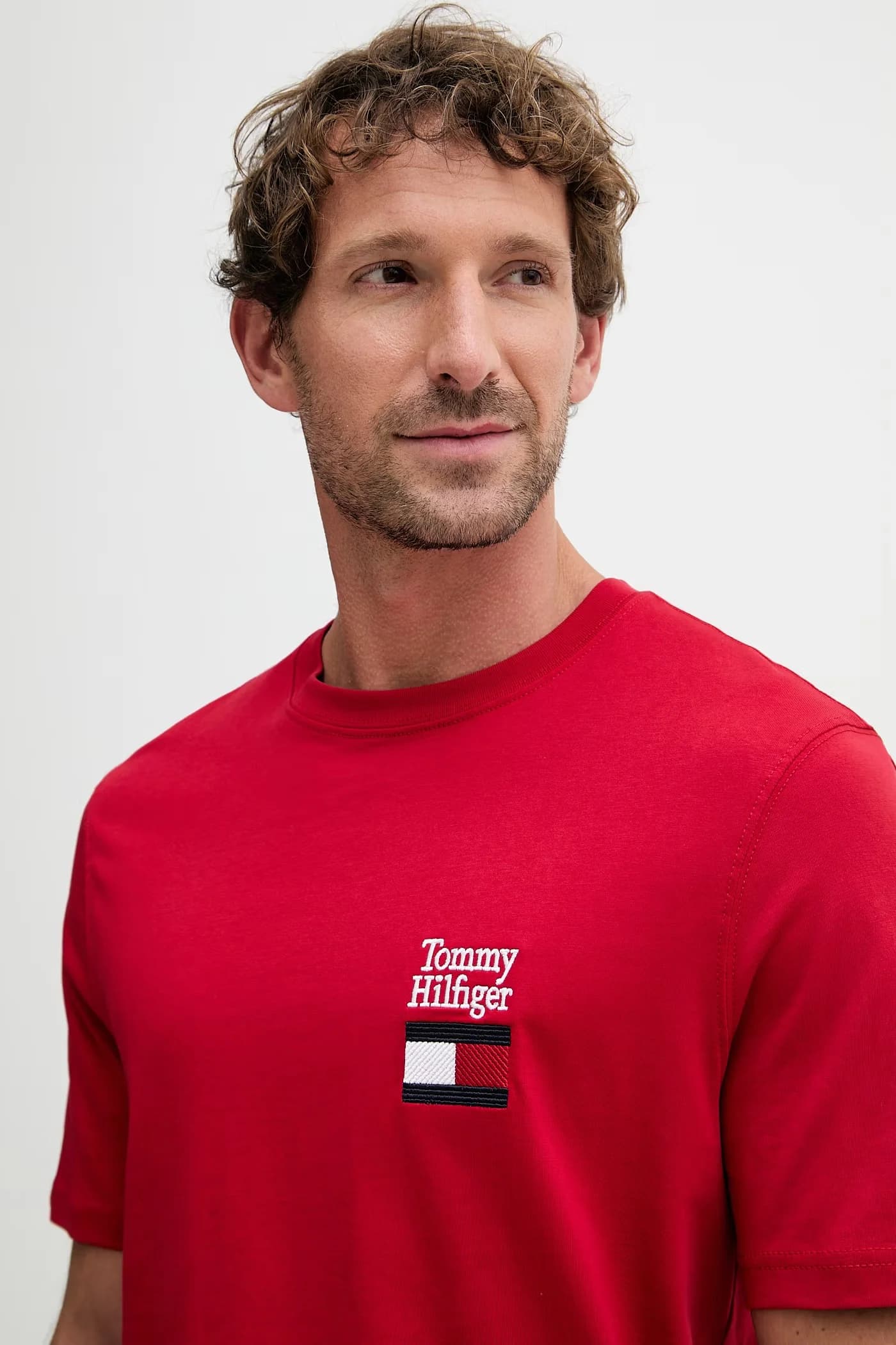 Базовая мужская хлопковая футболка - фото 4