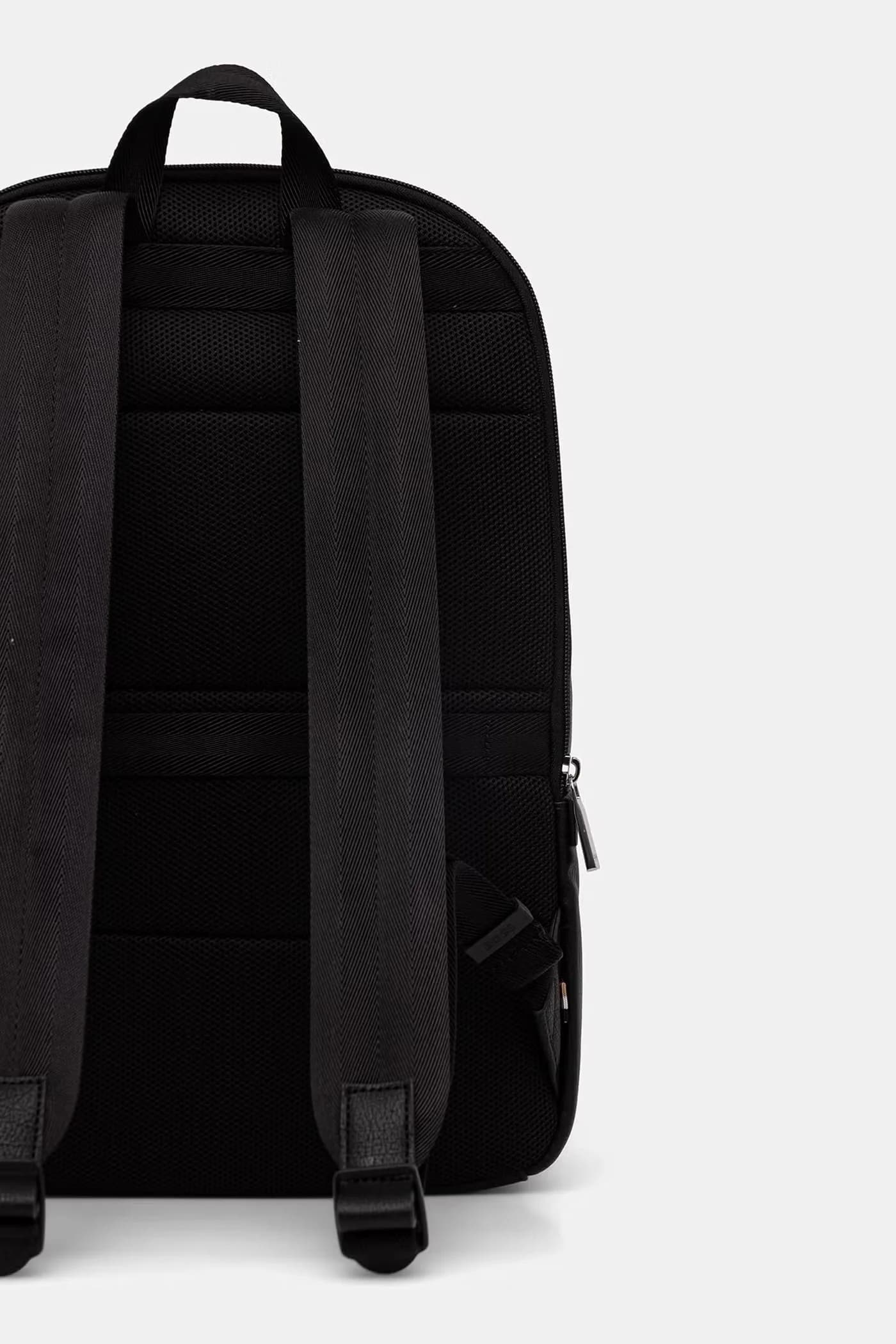 Мужской рюкзак для ноутбука - фото 2