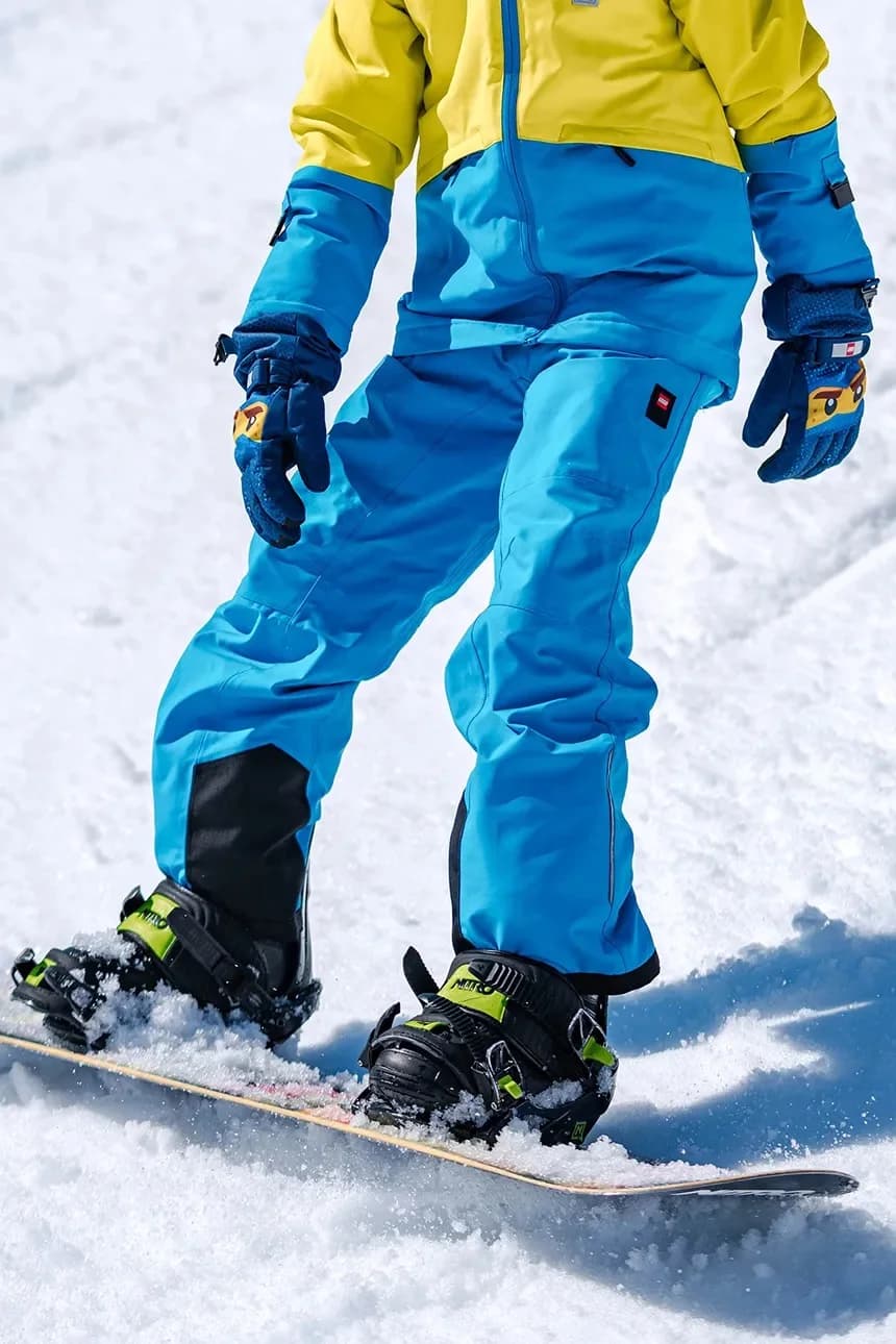 Носите детские штаны