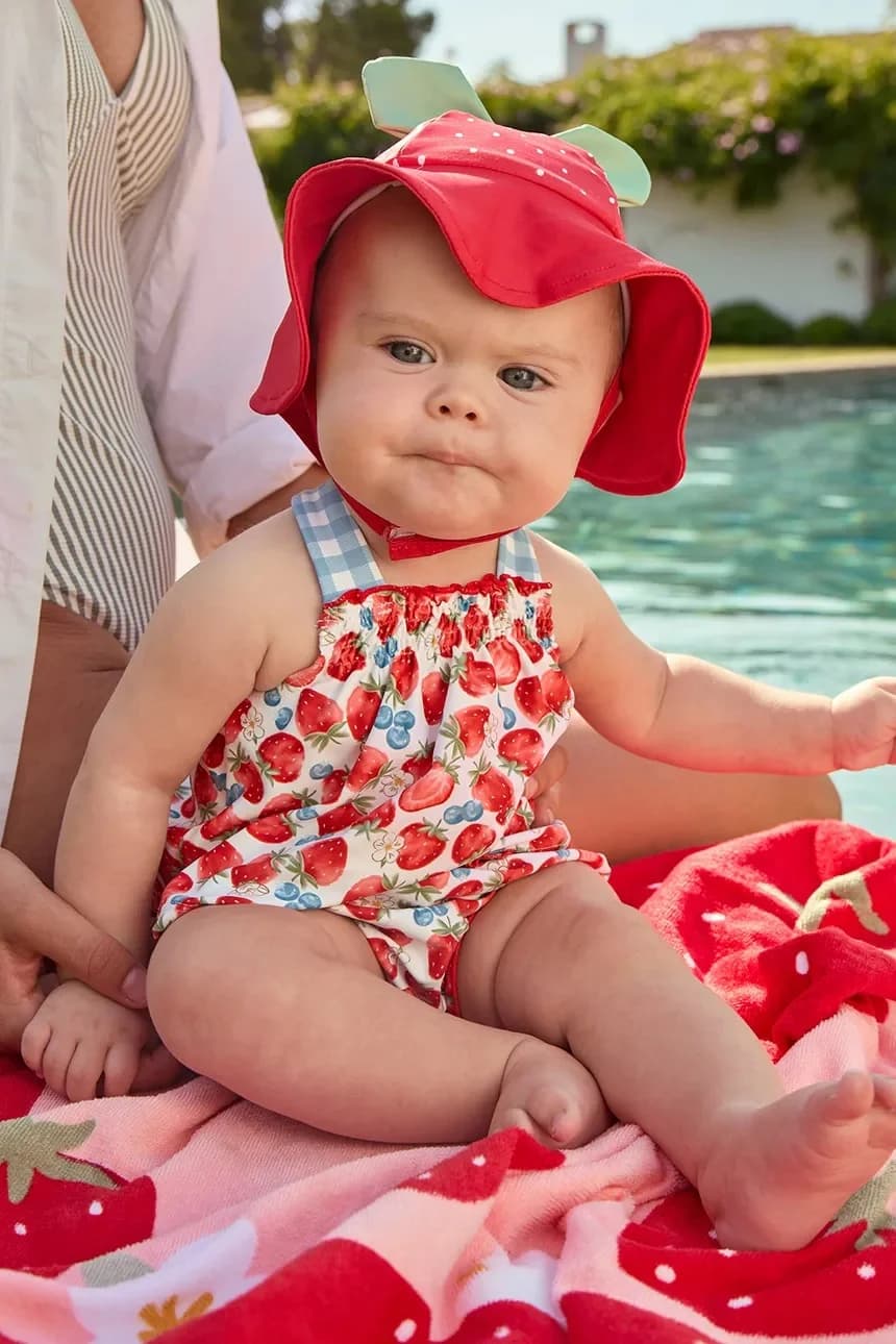 Детский купальник из двух частей