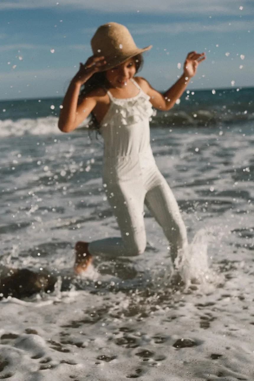 Сплошной детский купальник CYAN FINE STRIPES SWIMSUIT - фото 4