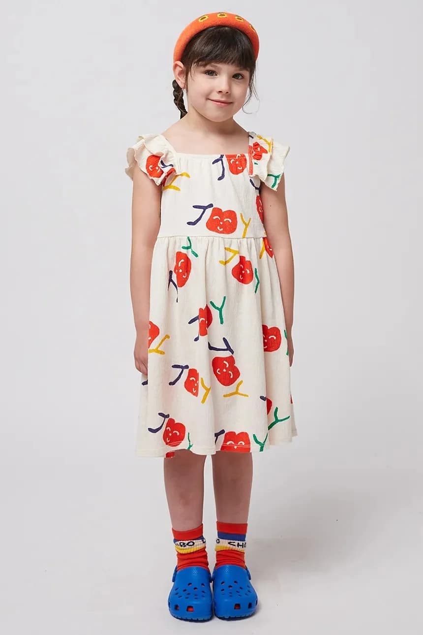 Улыбающееся детское платье