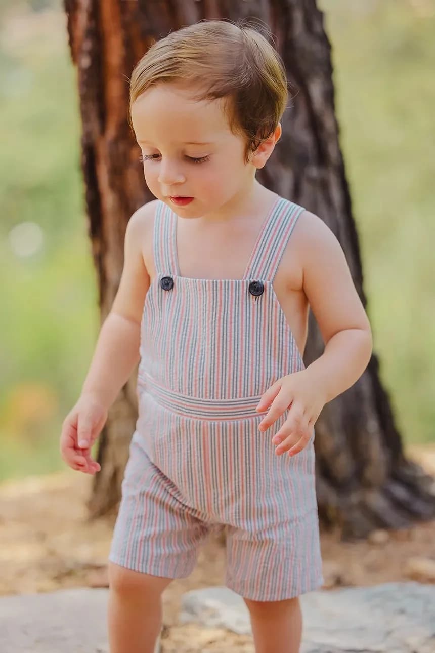 Детские комбинезоны