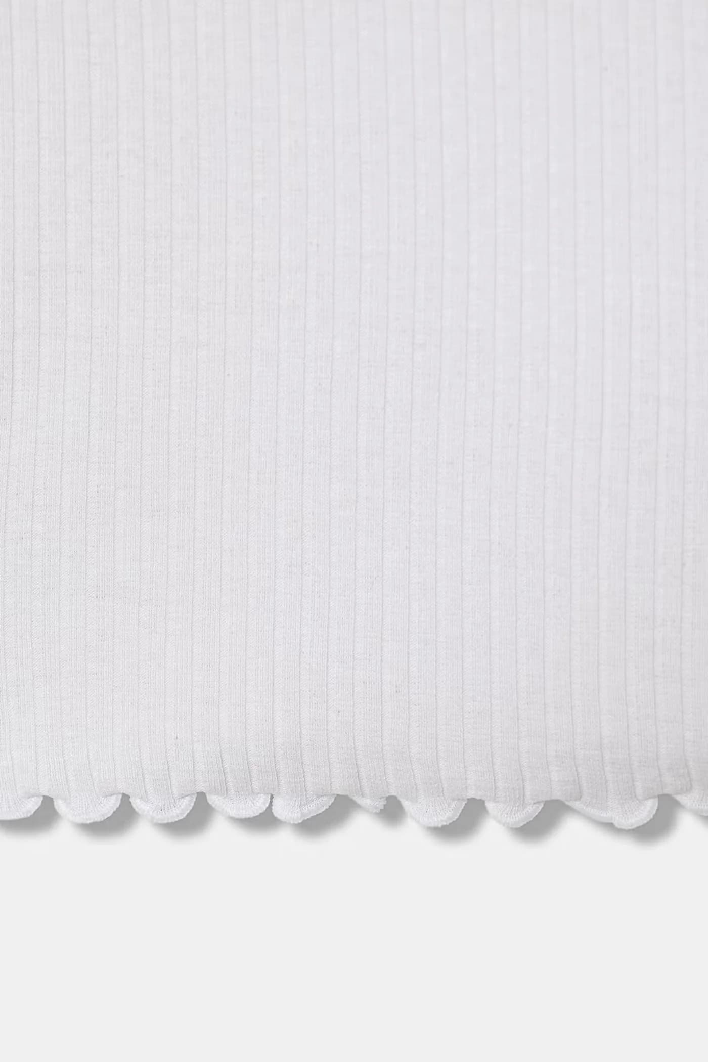 Базовая детская футболка из хлопка с эластаном - фото 3