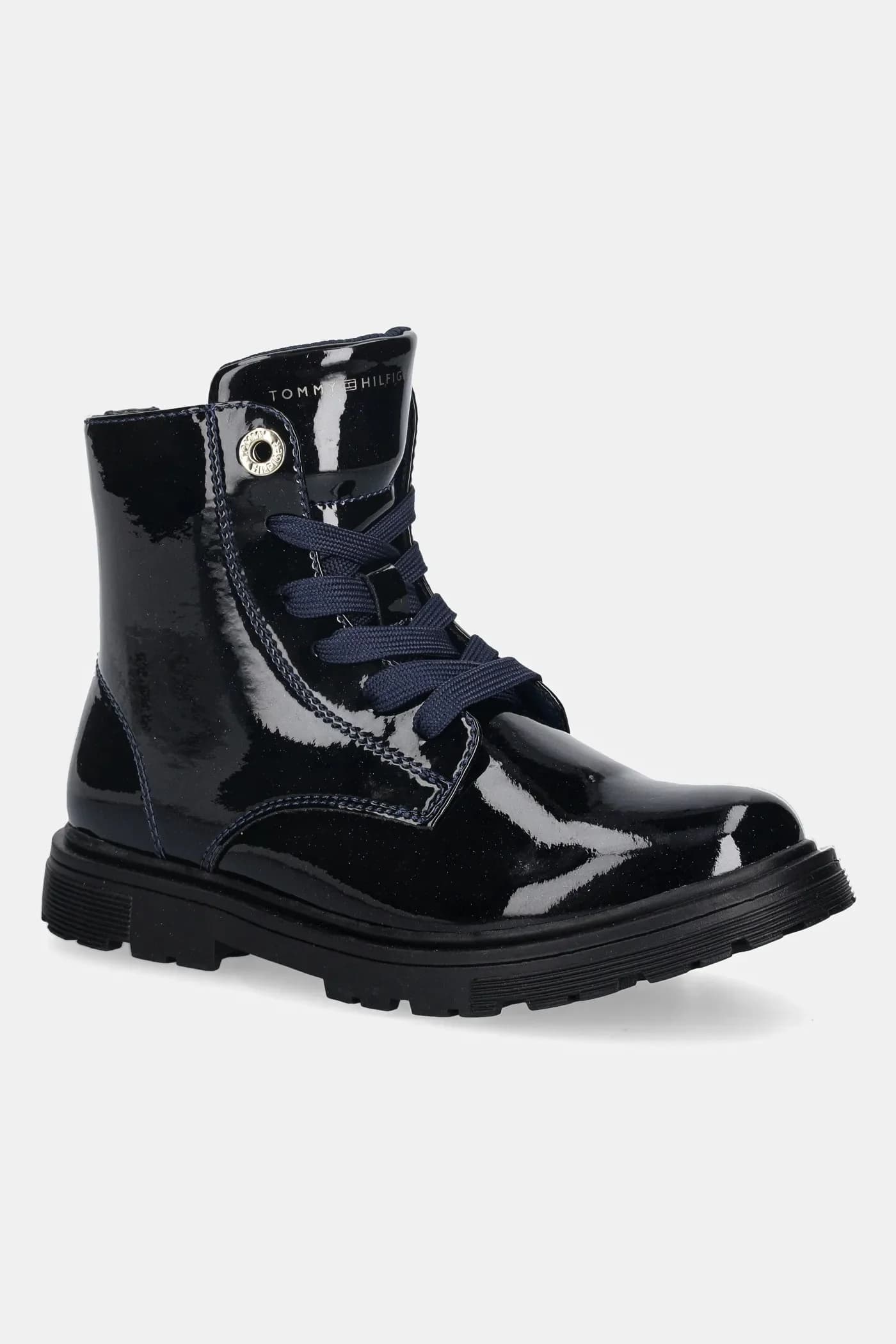 Детские ботинки