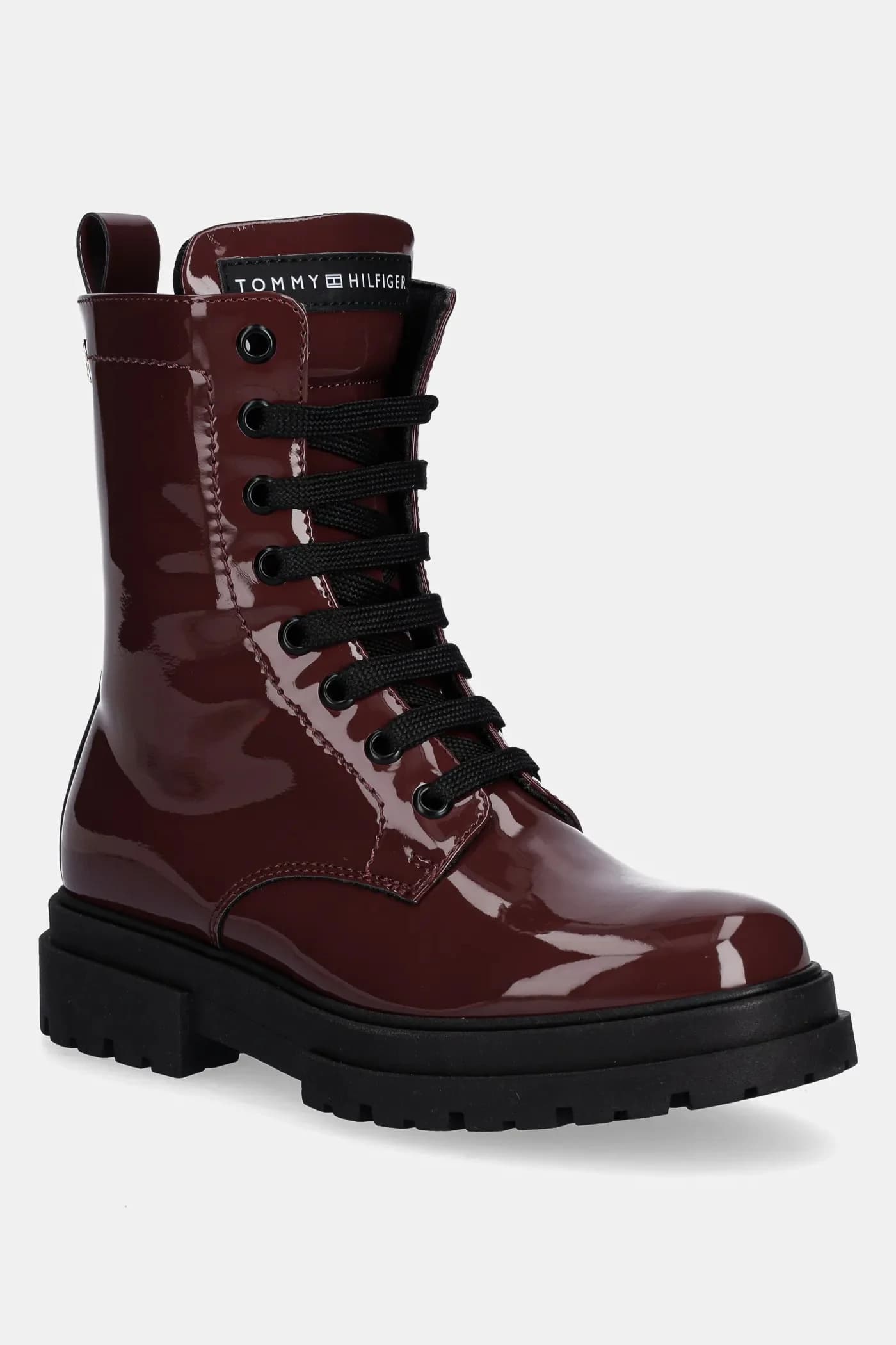 Детские ботинки