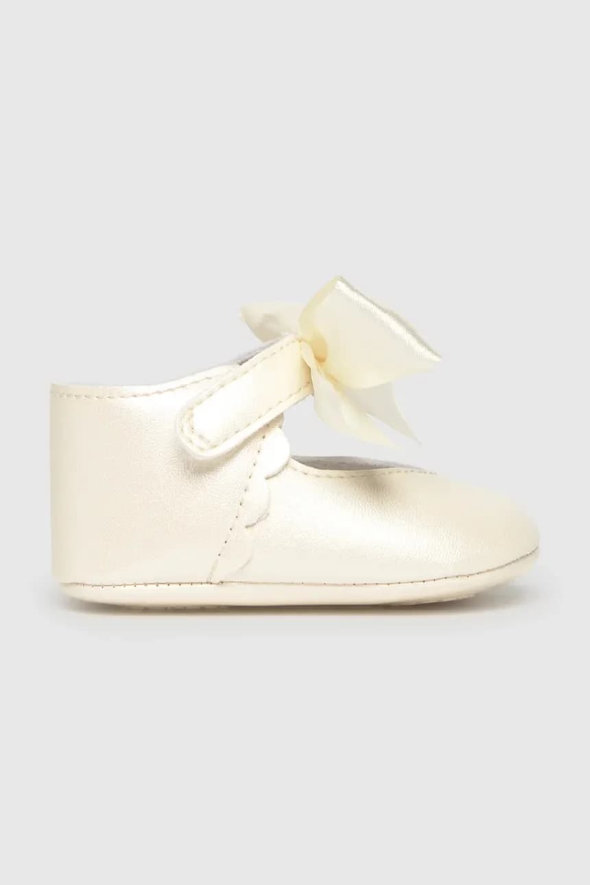 Детская обувь