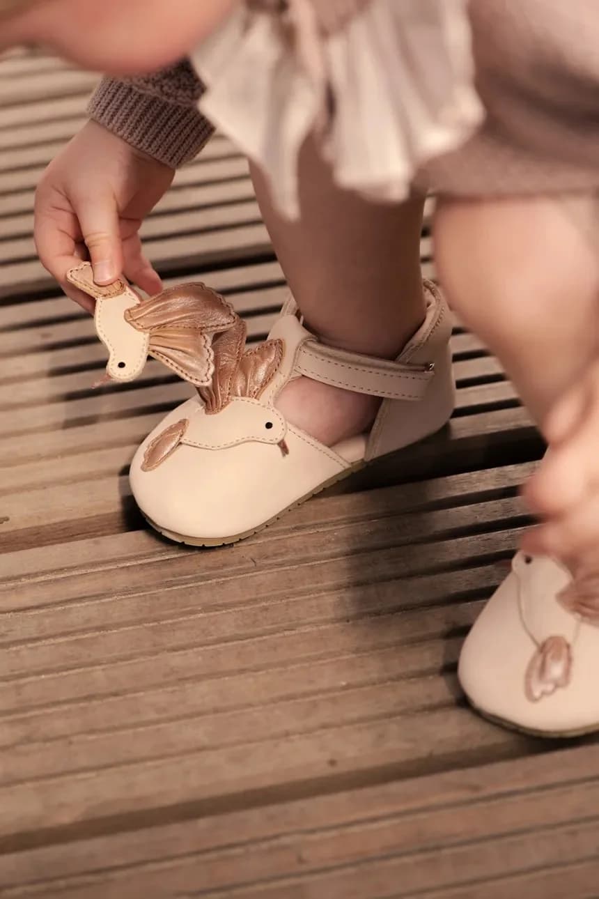 Franny Shoes Детская обувь Hummingbird