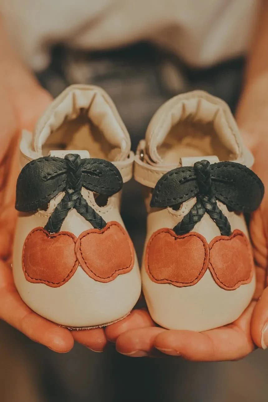 Nanoe Shoes Детская кожаная обувь вишневого цвета