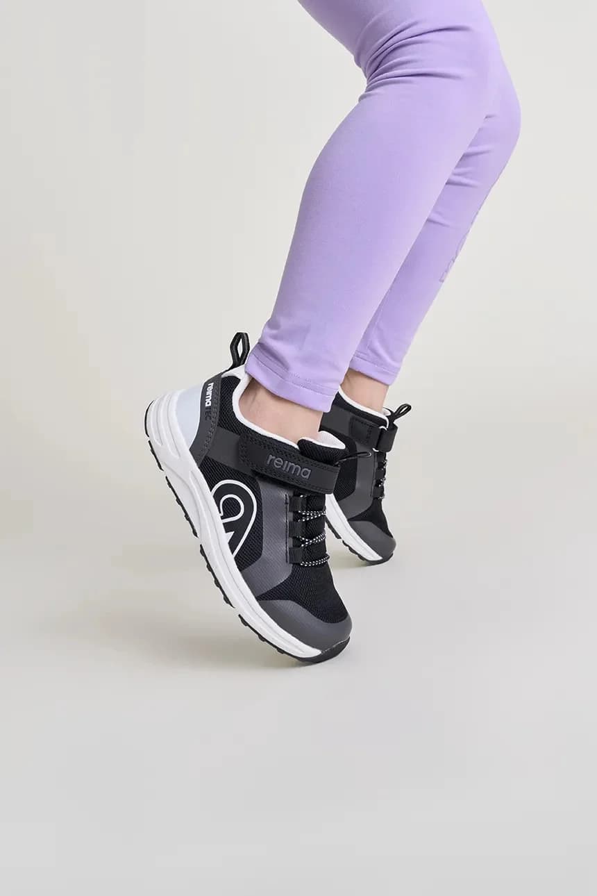 детские кроссовки Enkka