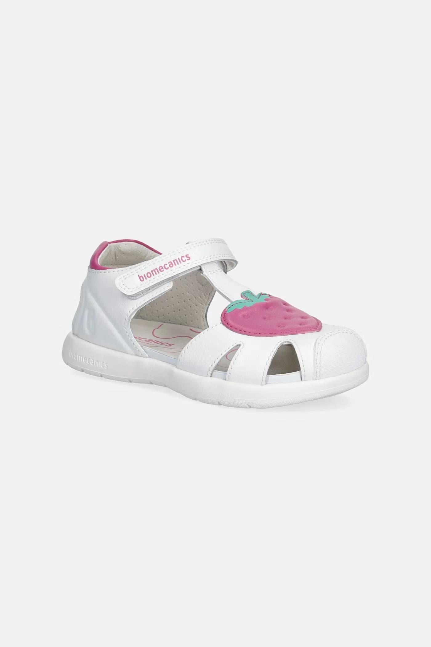 Кожаные детские сандалии