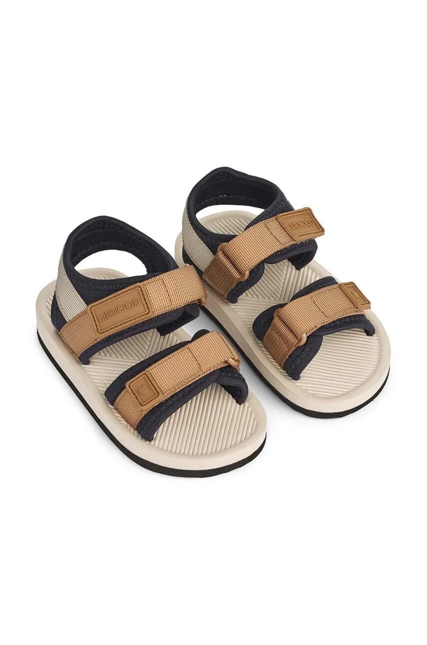 Детские сандалии
