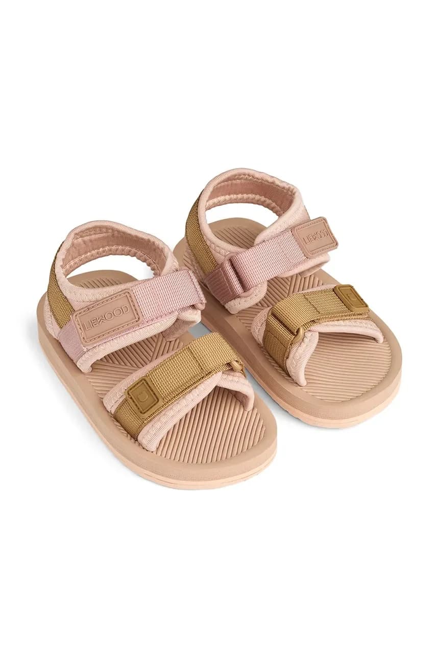 Детские сандалии