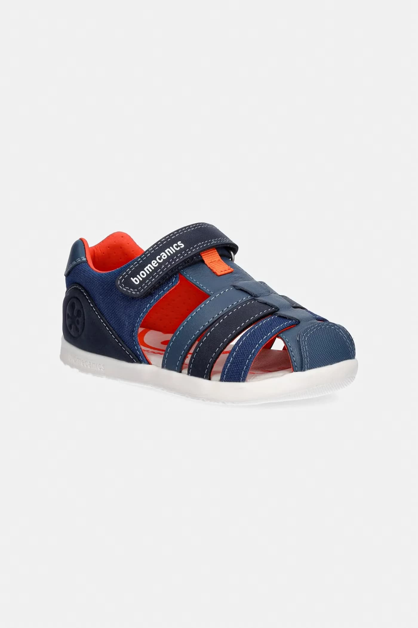 Детские сандалии