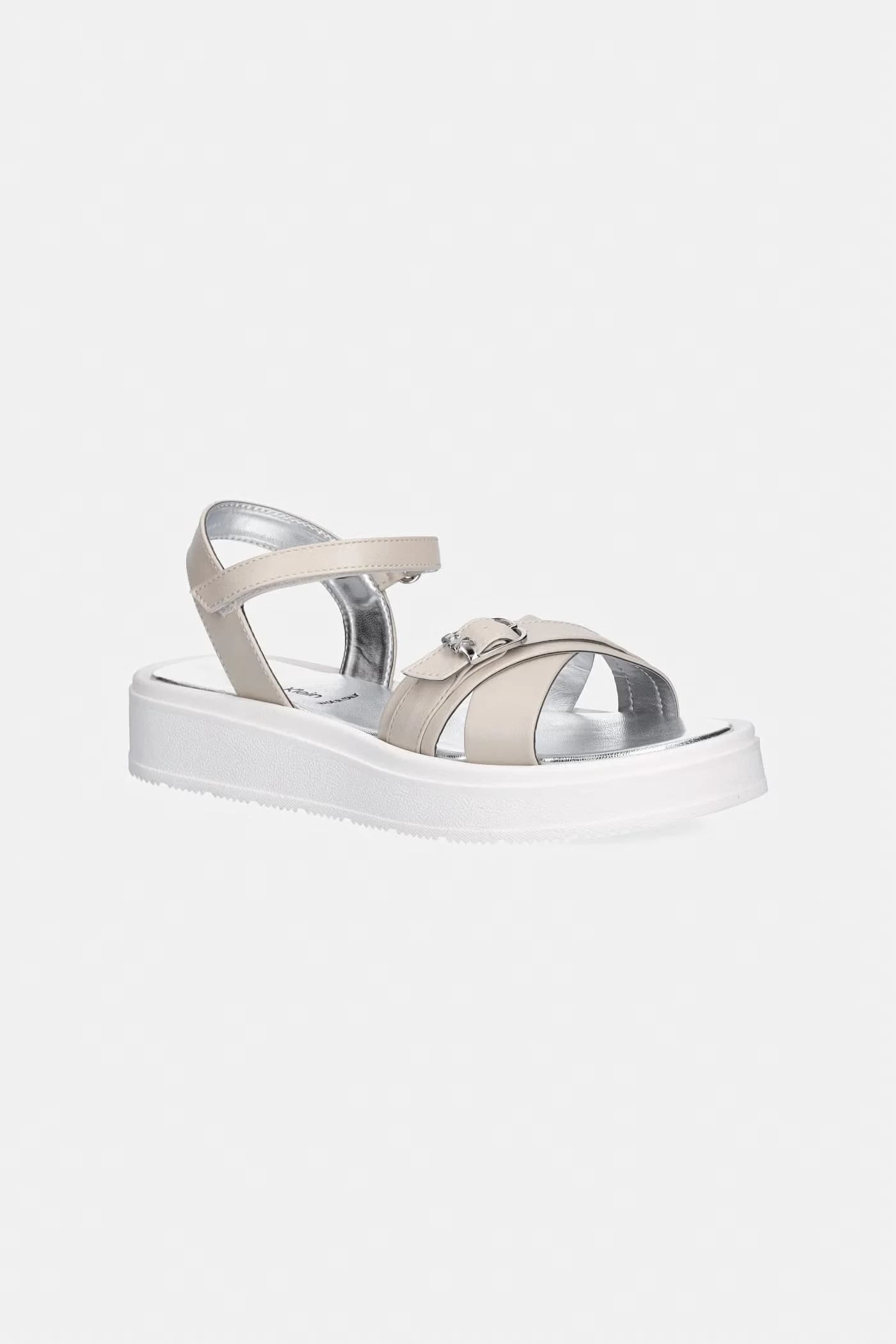 Детские сандалии