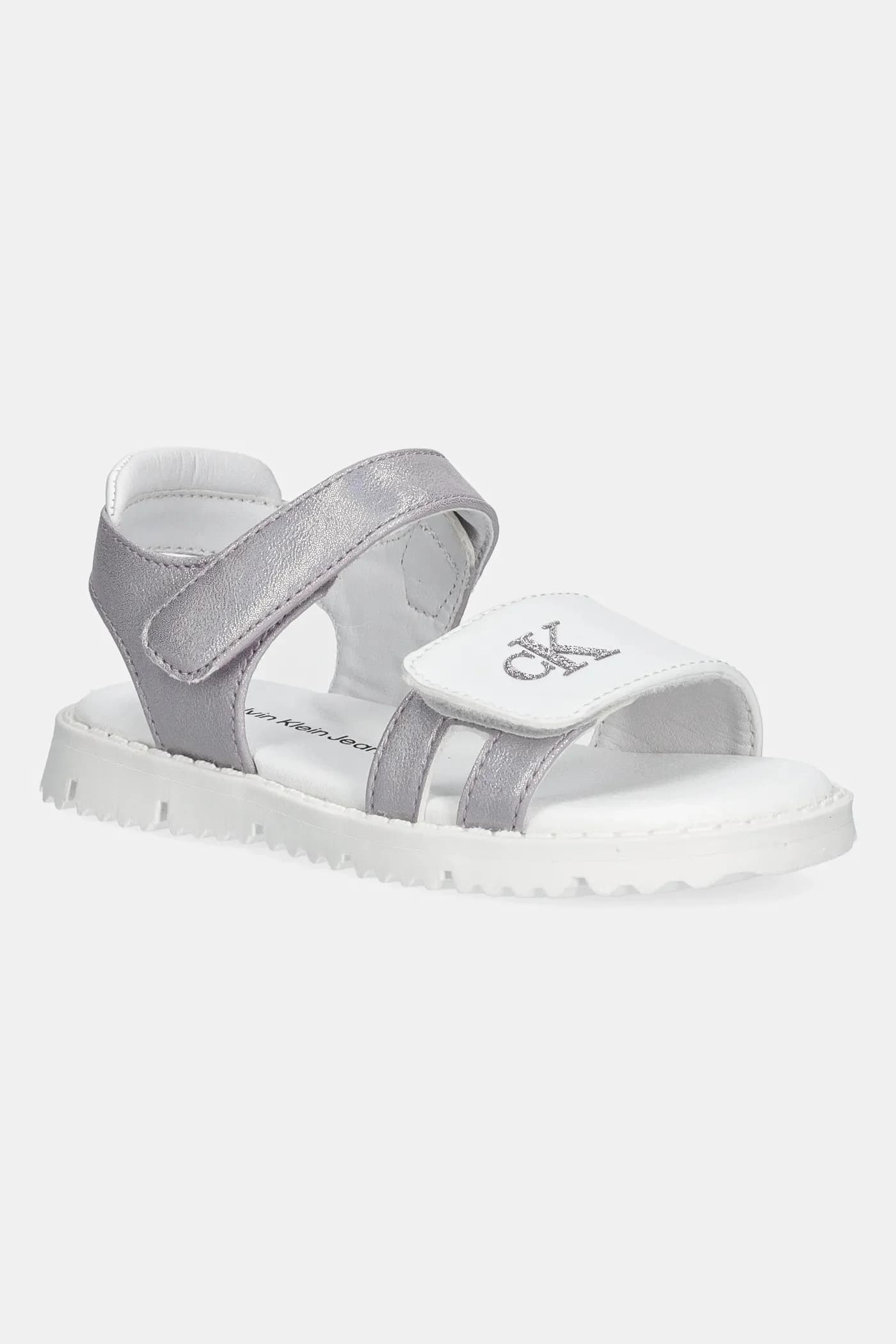 Детские сандалии