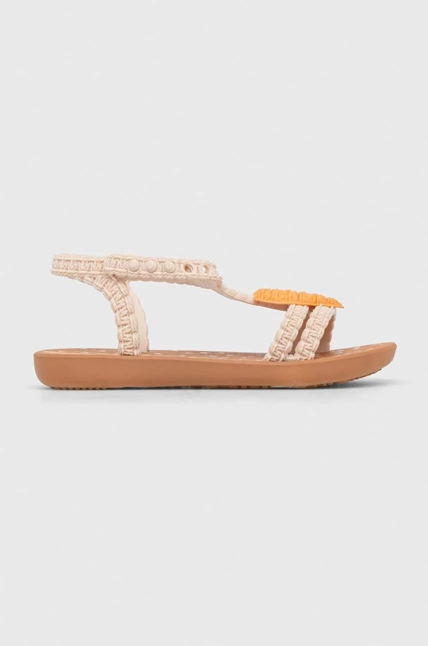 Детские сандалии