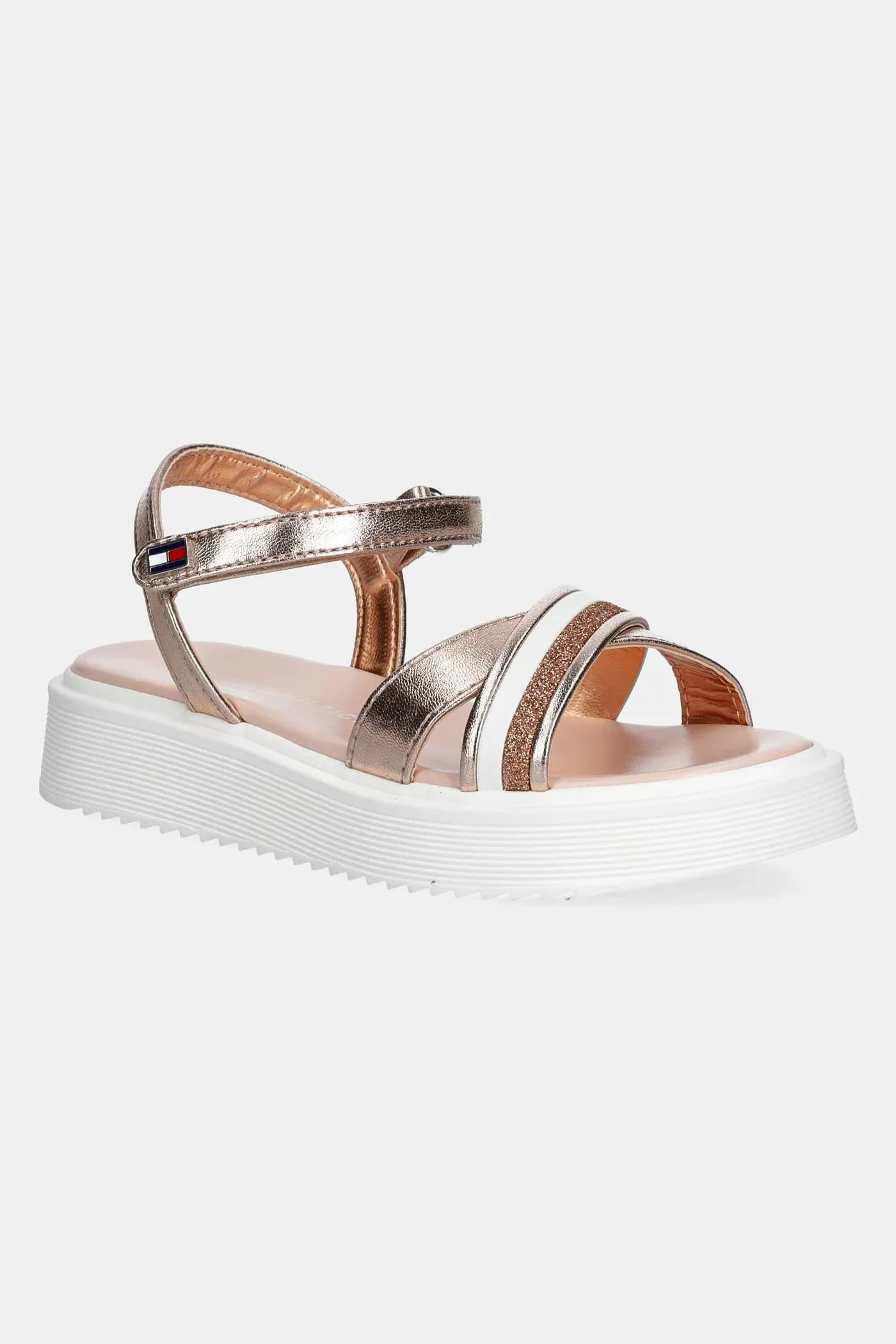 Детские сандалии