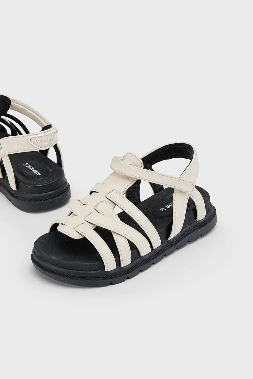 Детские сандалии