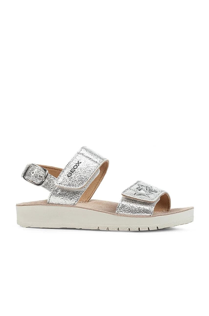 Детские сандалии