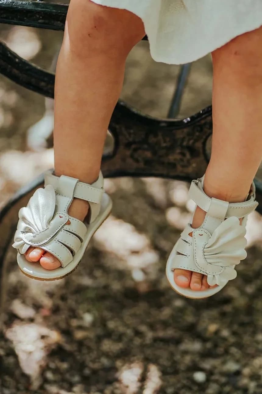 Filoe Sandals Детские кожаные сандалии Dove