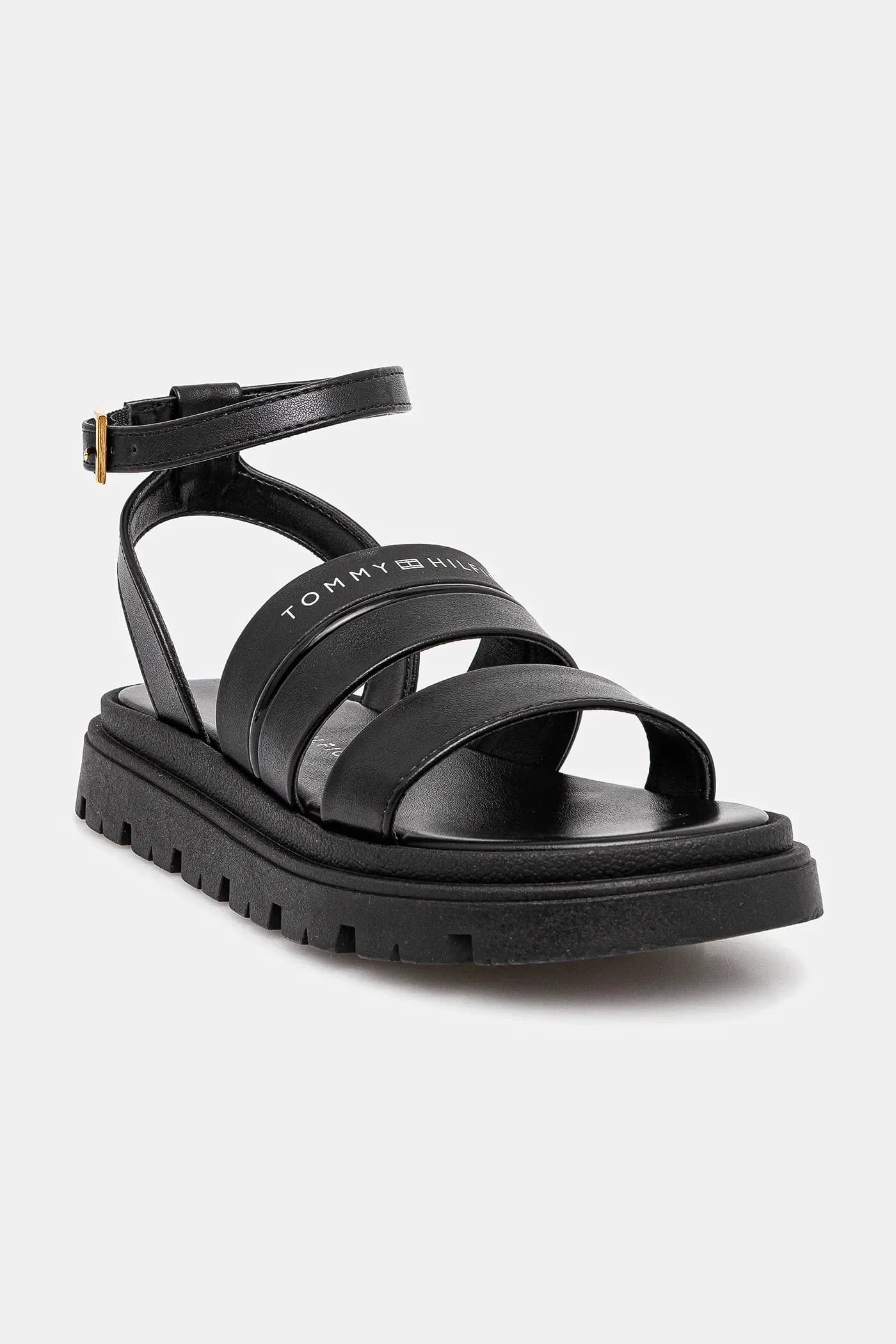 Детские сандалии