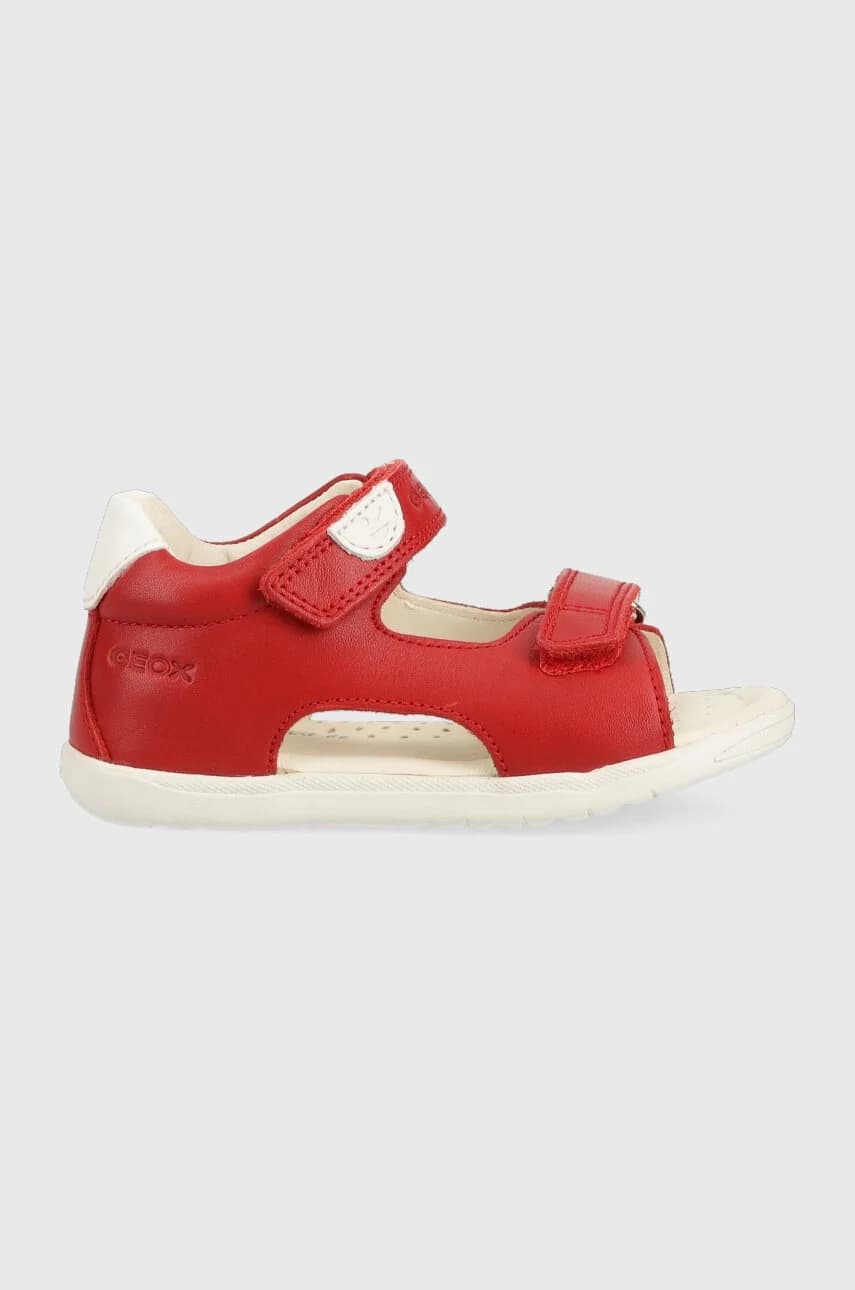 Детские сандалии