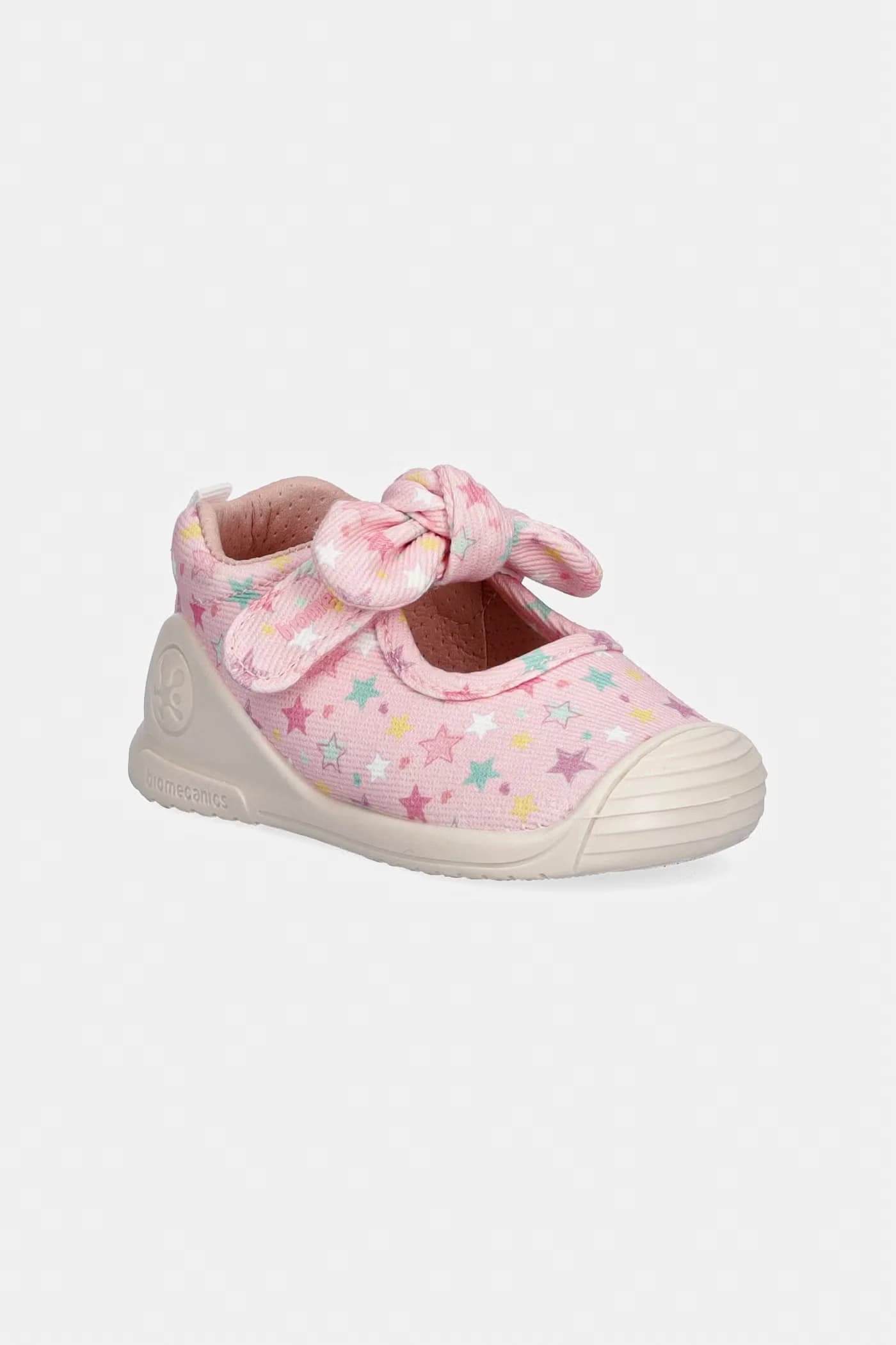 Детская обувь