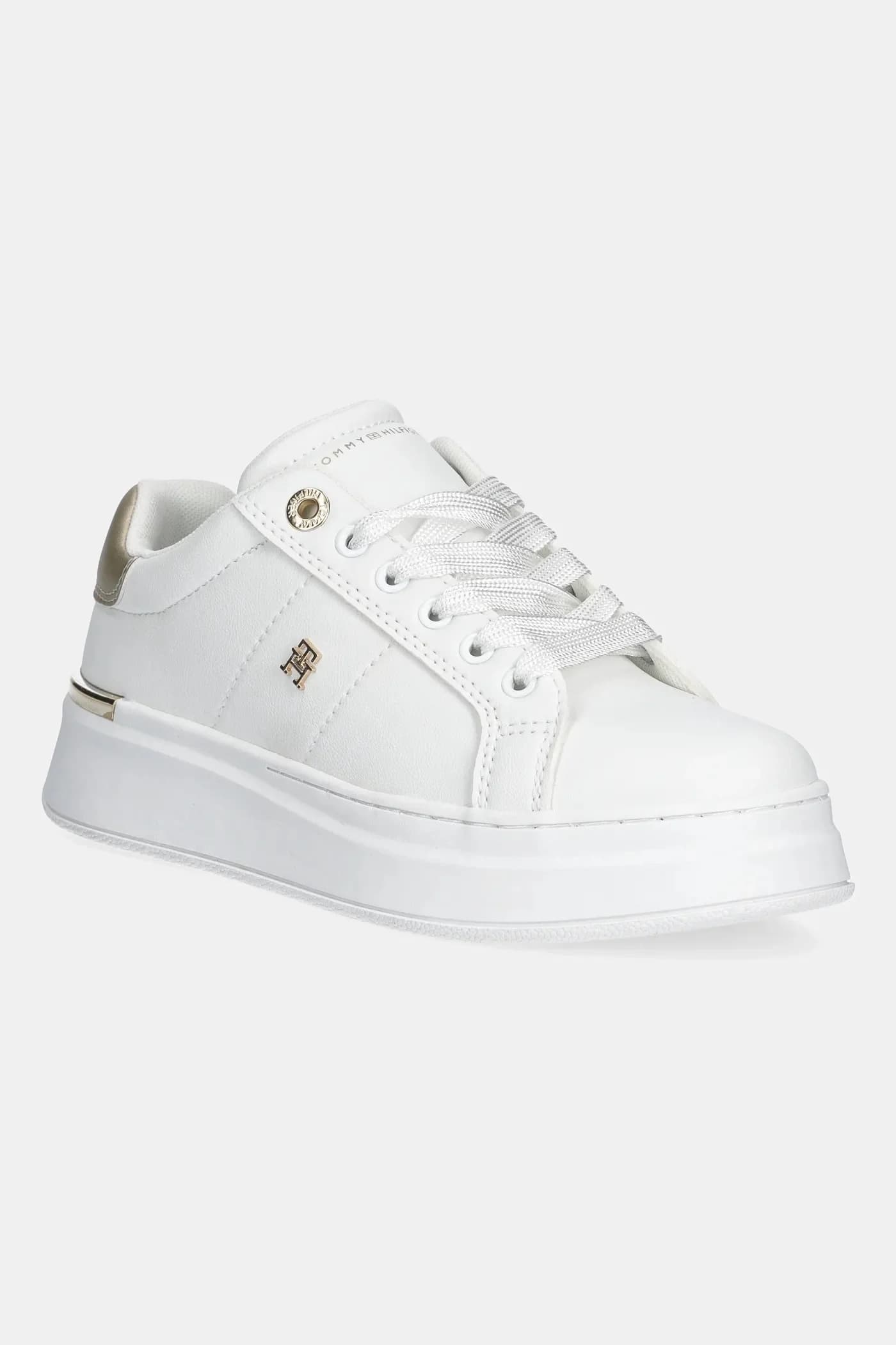 Детские кроссовки